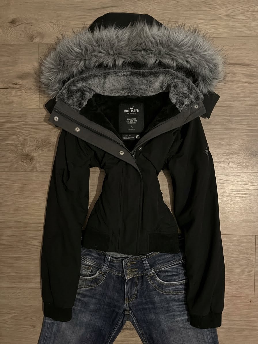 Vintage Hollister Black Faux Fur Hood Jacket