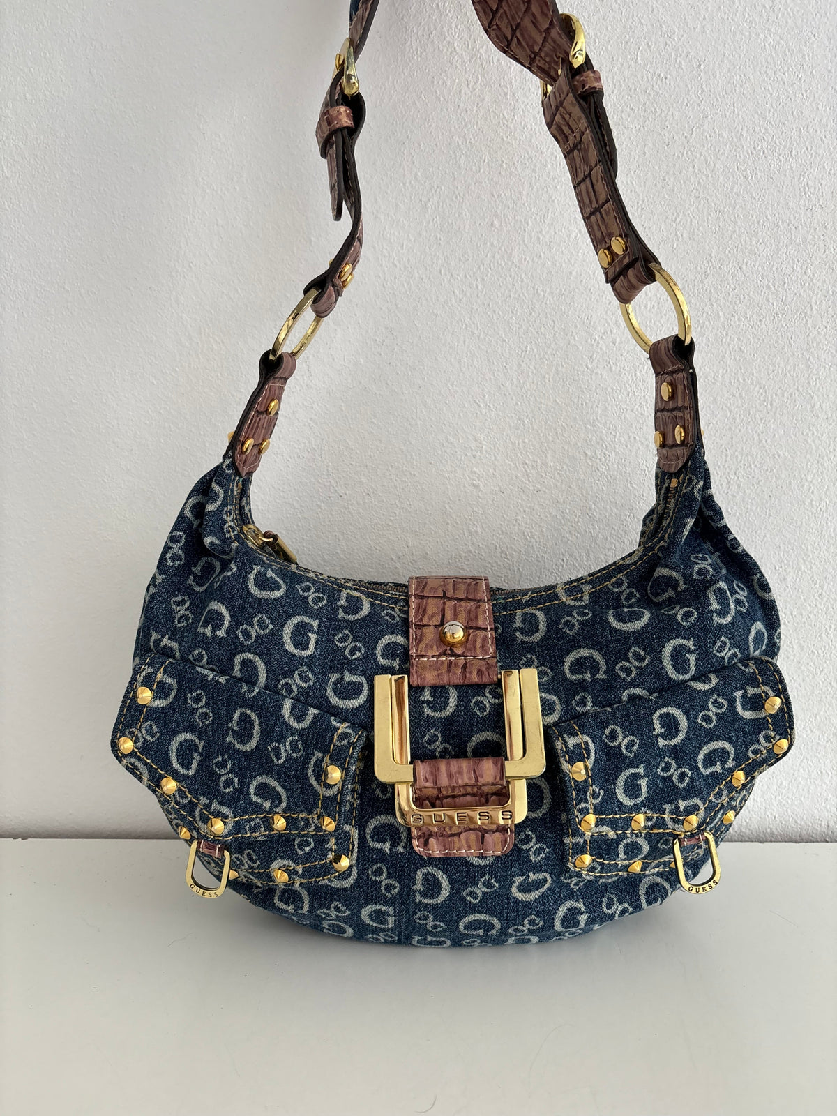 BAGS →
