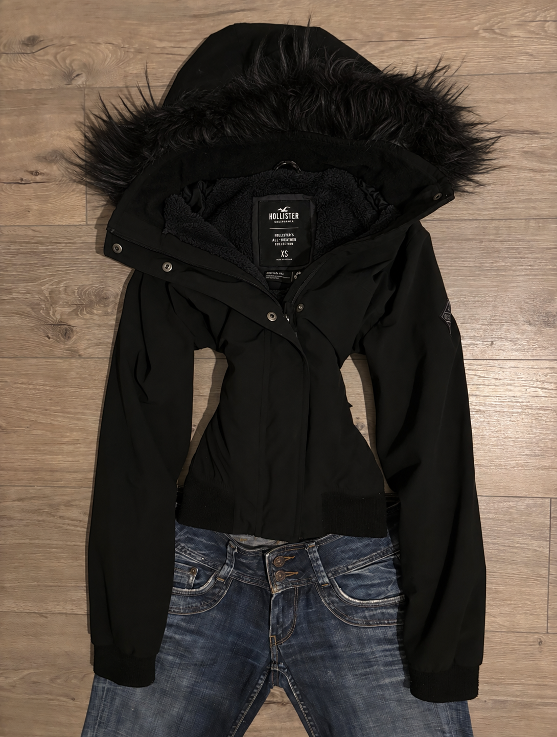 2010s Hollister Black Jacket – Size XS