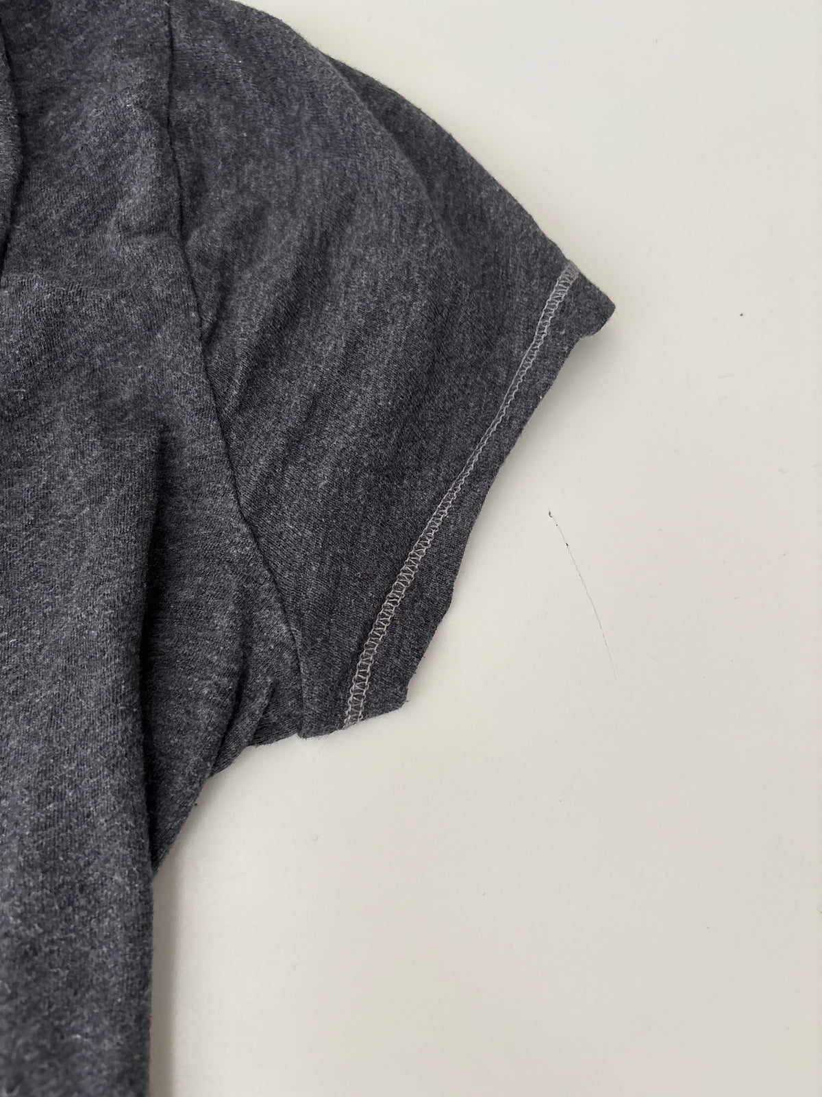 Vintage Abercrombie & Fitch Dark Grey Lace Henley T-Shirt – Size M