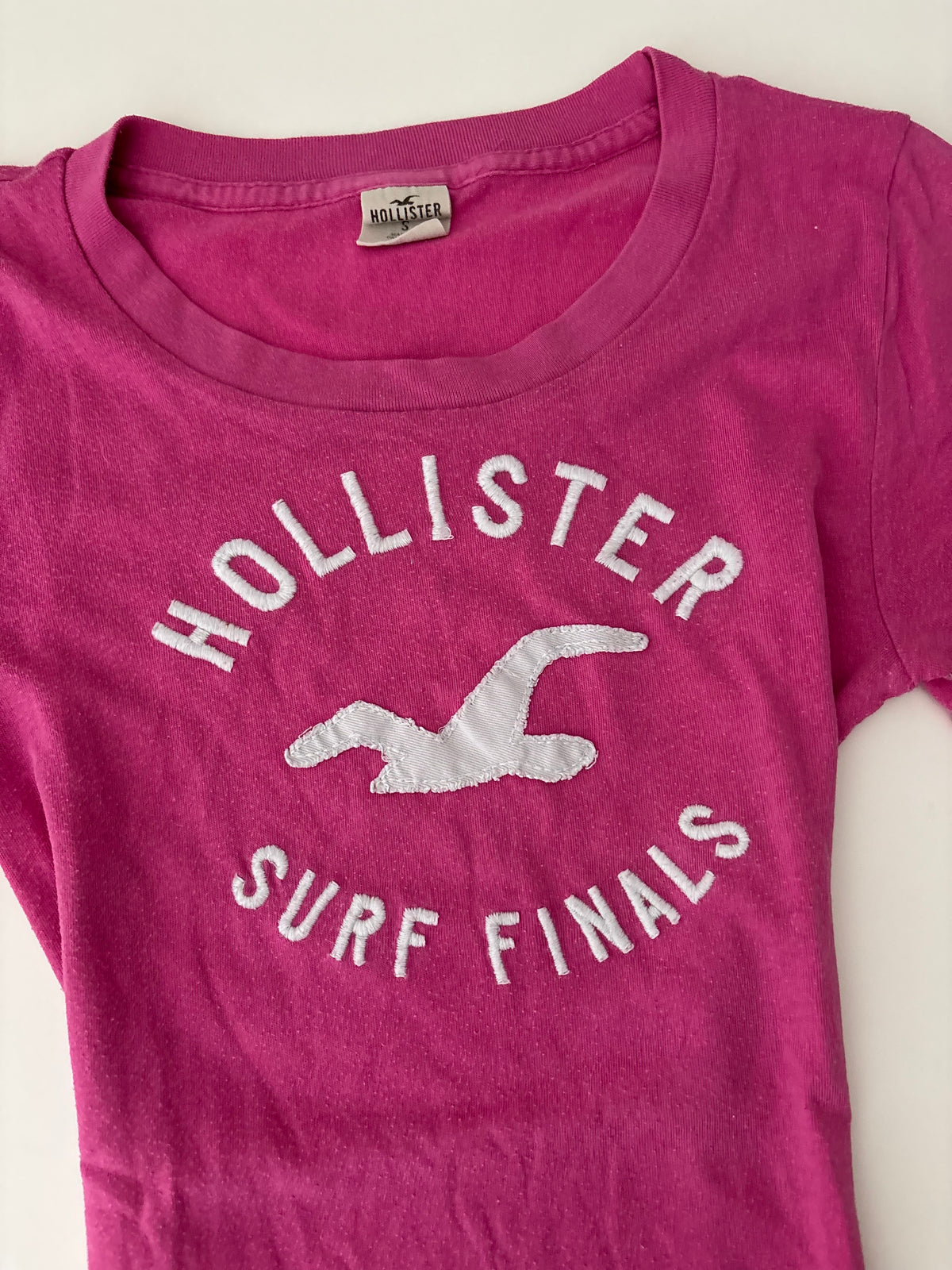 Vintage Hollister Pink Surf Finals T-Shirt – Size S