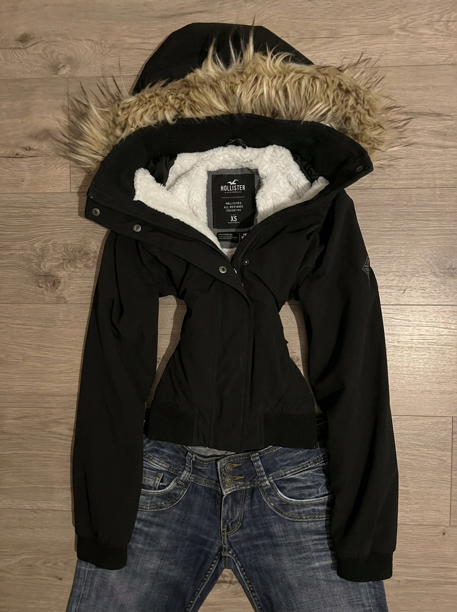 Vintage Hollister Black Faux Fur Hood Jacket – Size XS