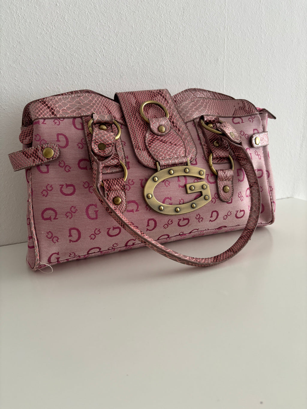 Guess bag