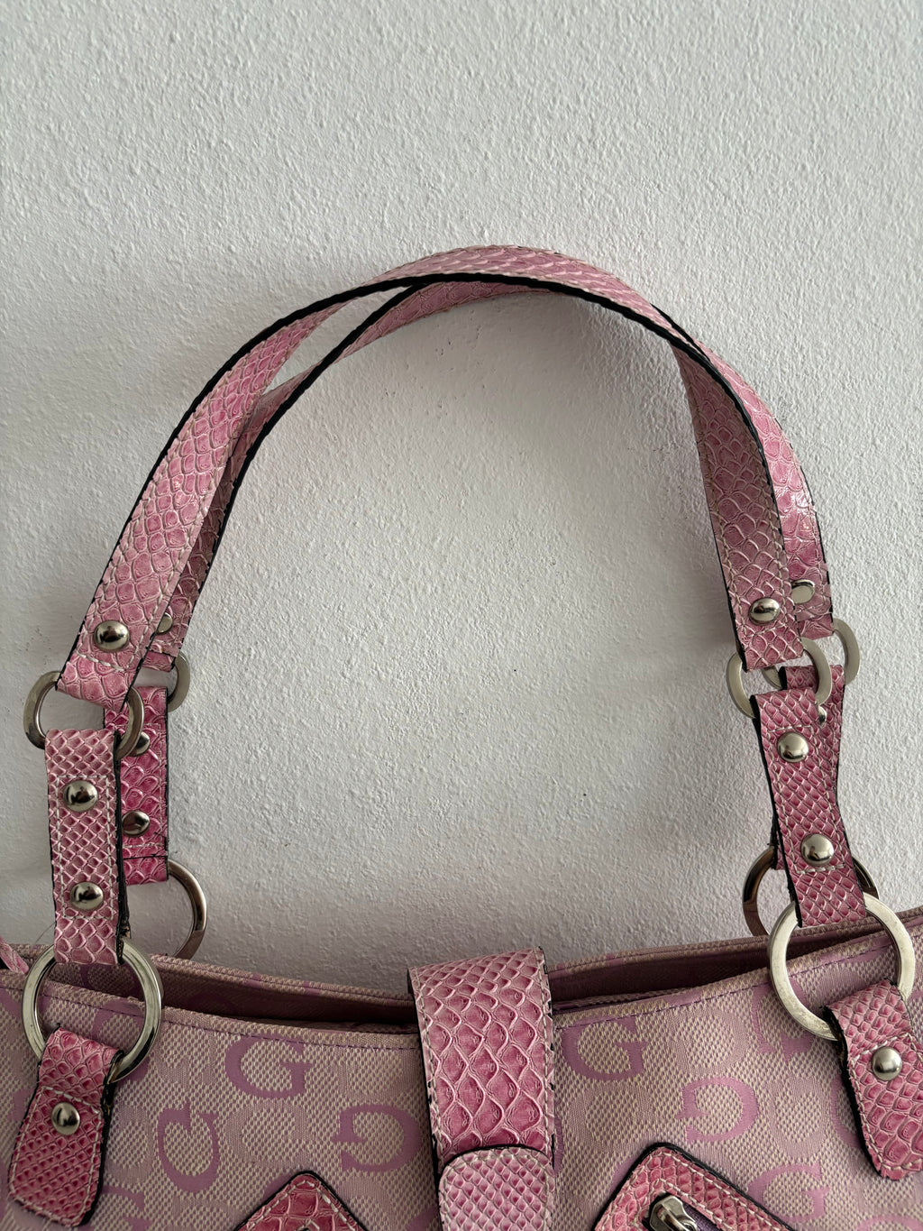 Guess bag