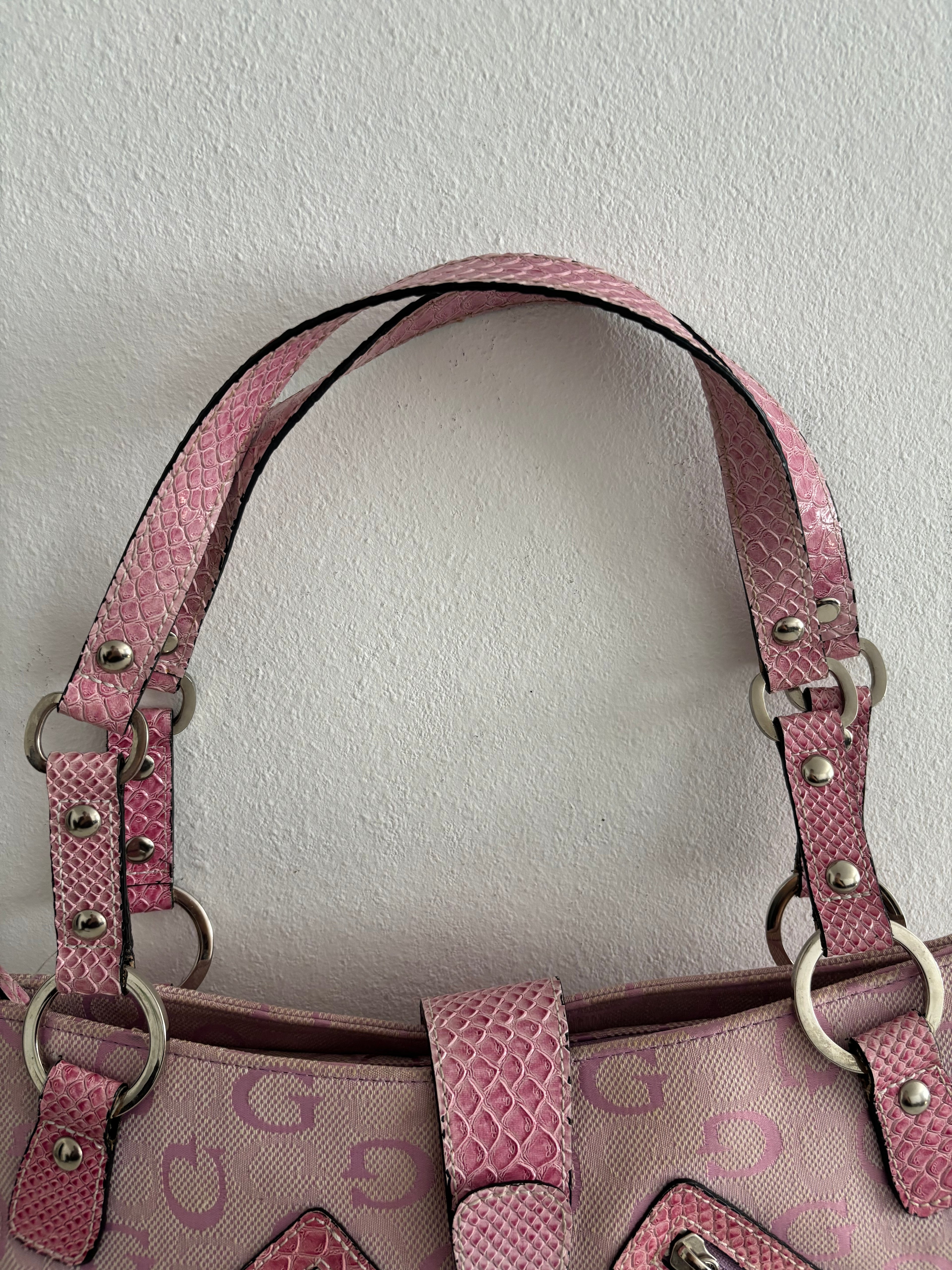 Guess bag