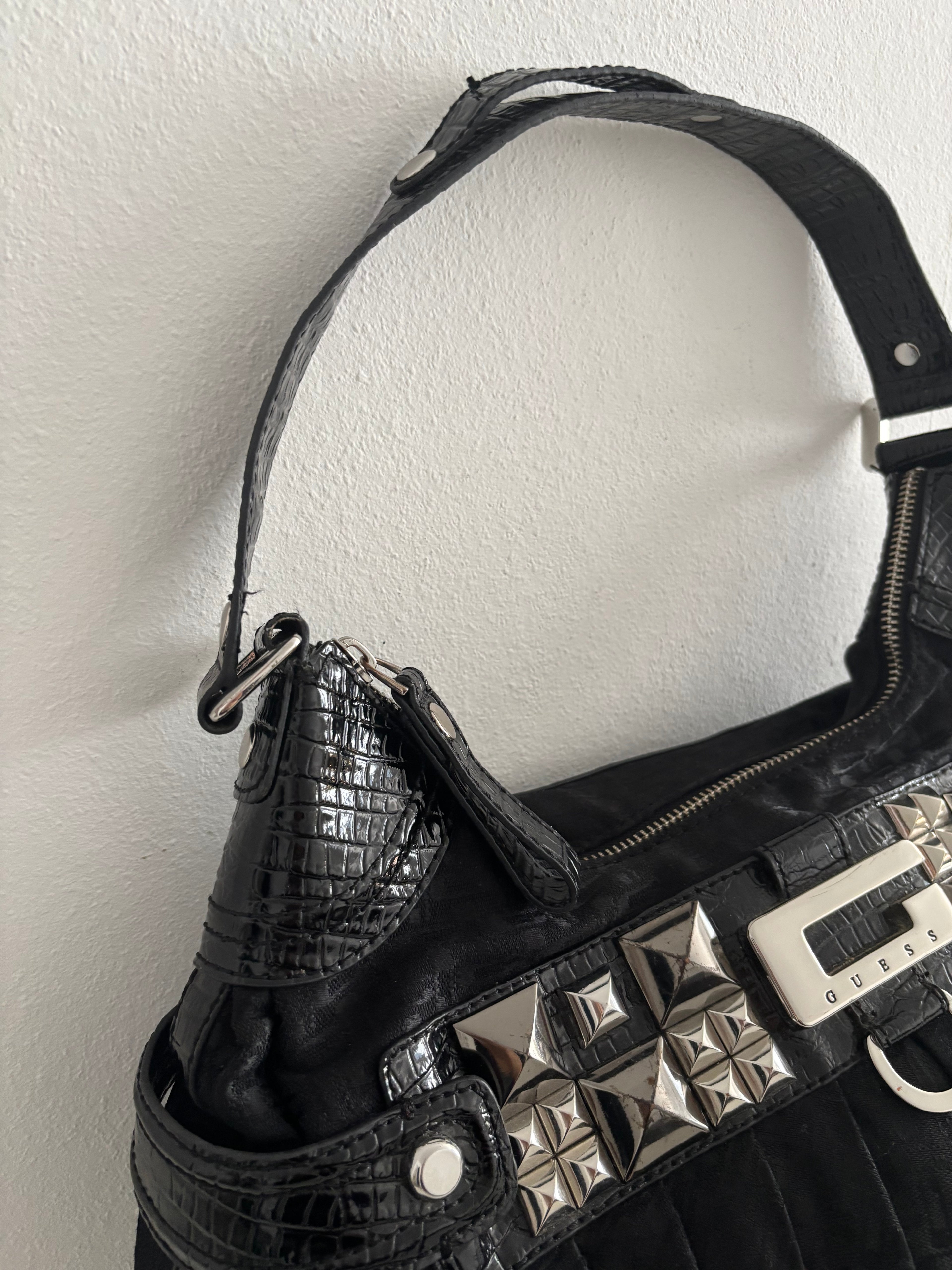 Guess bag