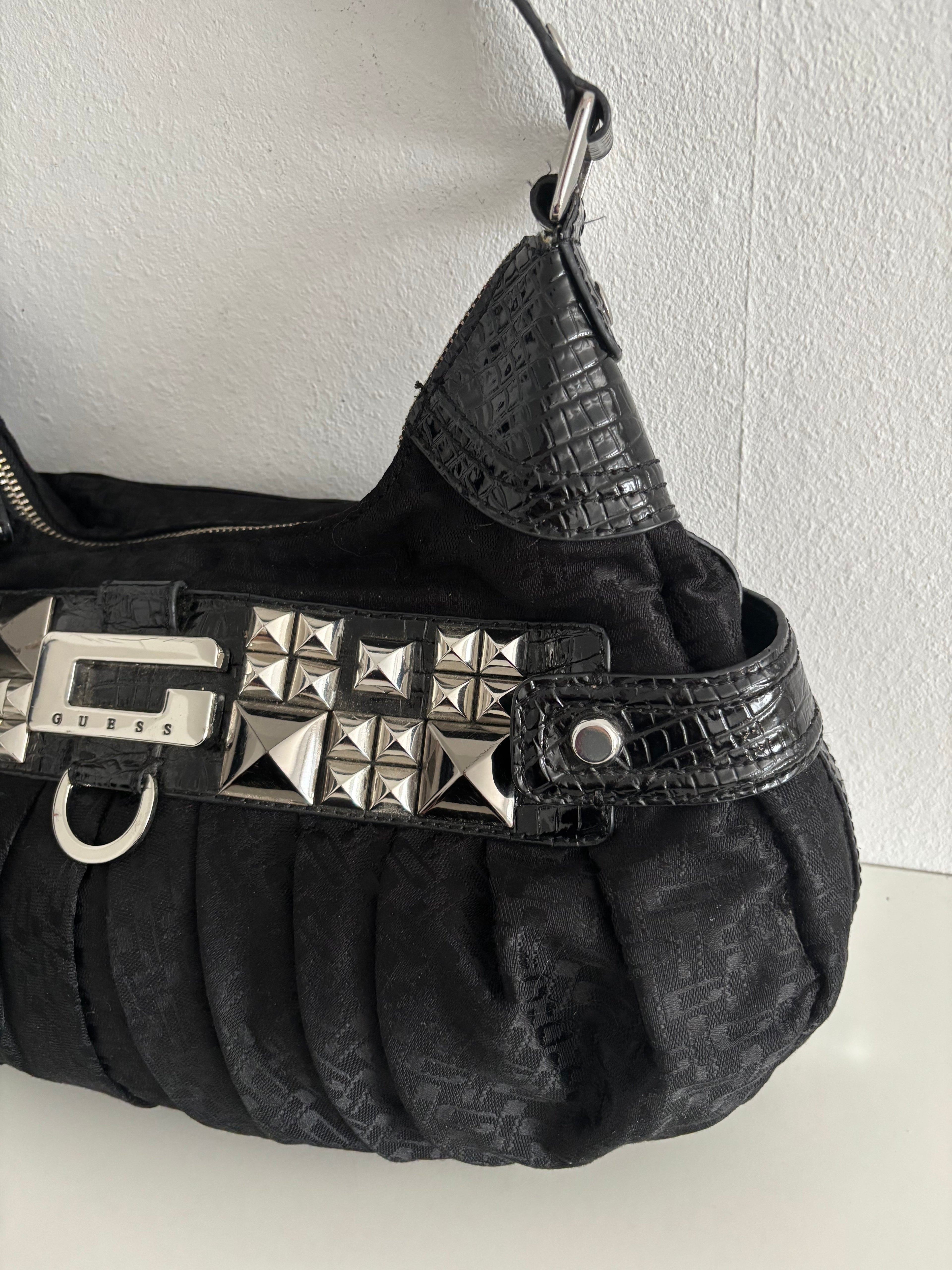 Guess bag