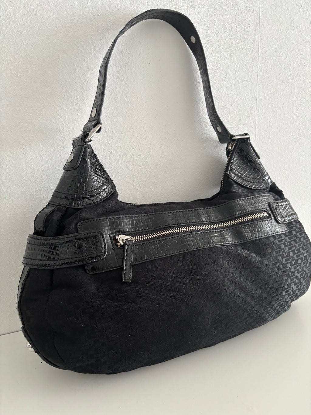 Guess bag
