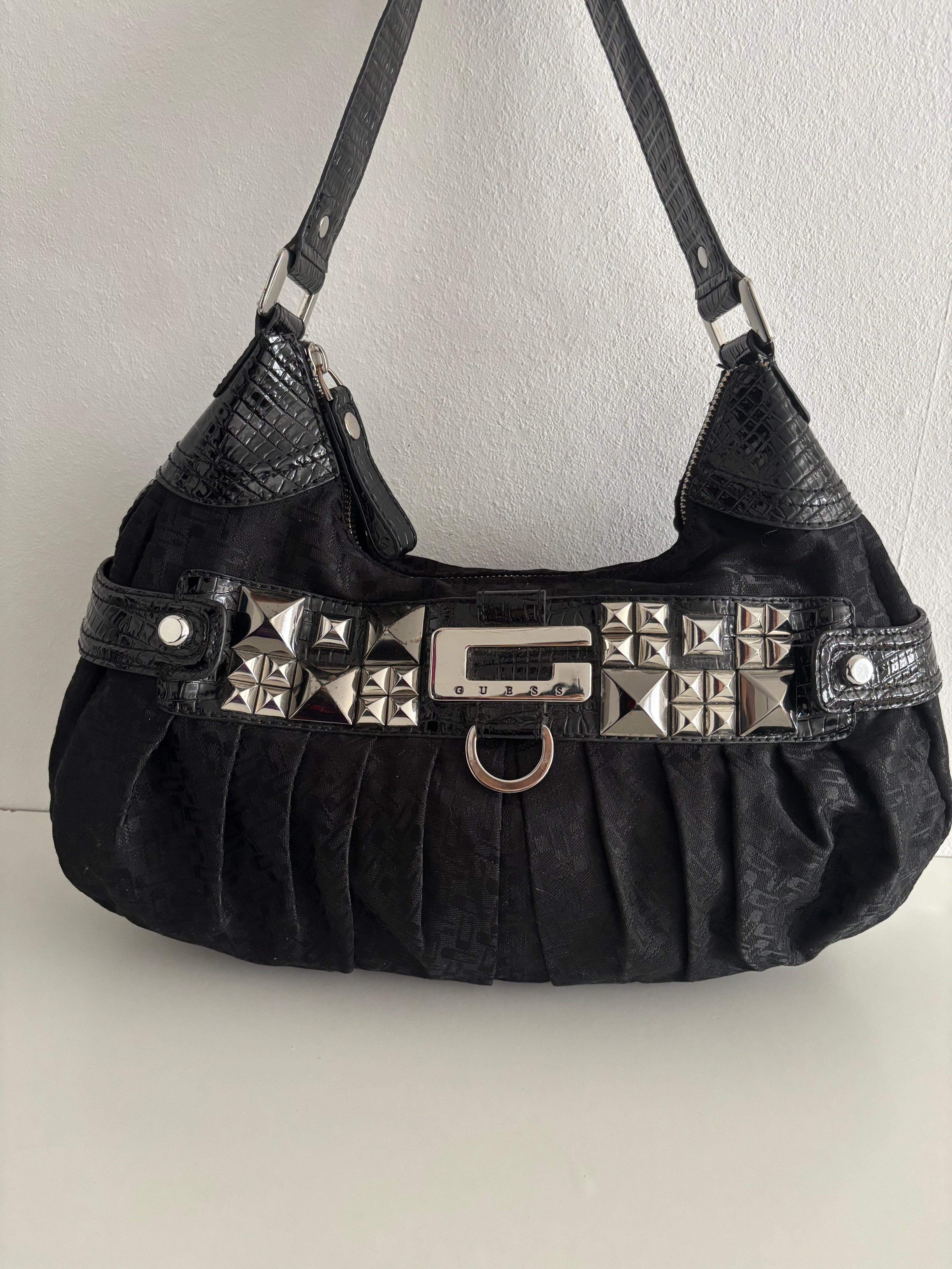 Guess bag