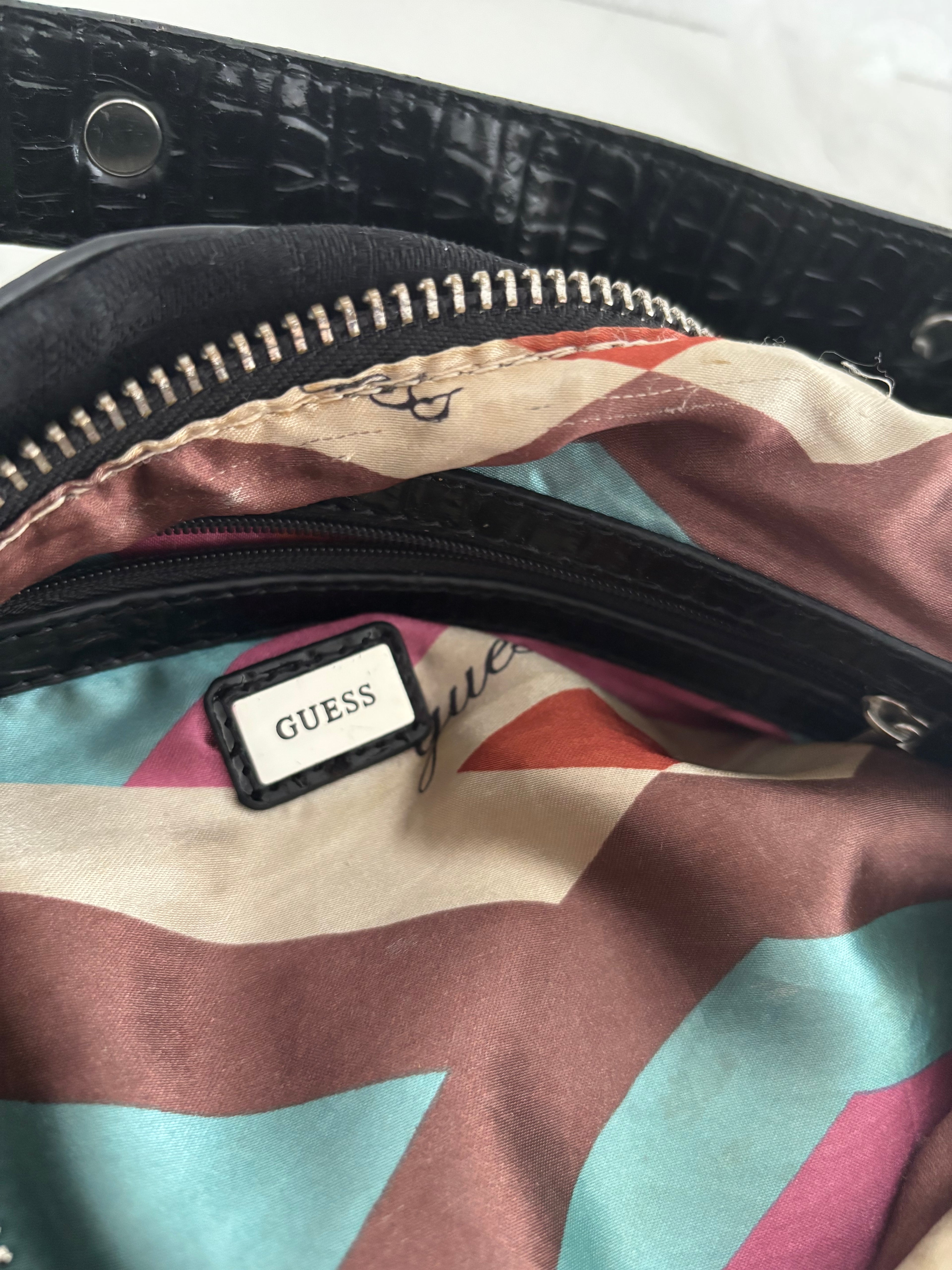 Guess bag