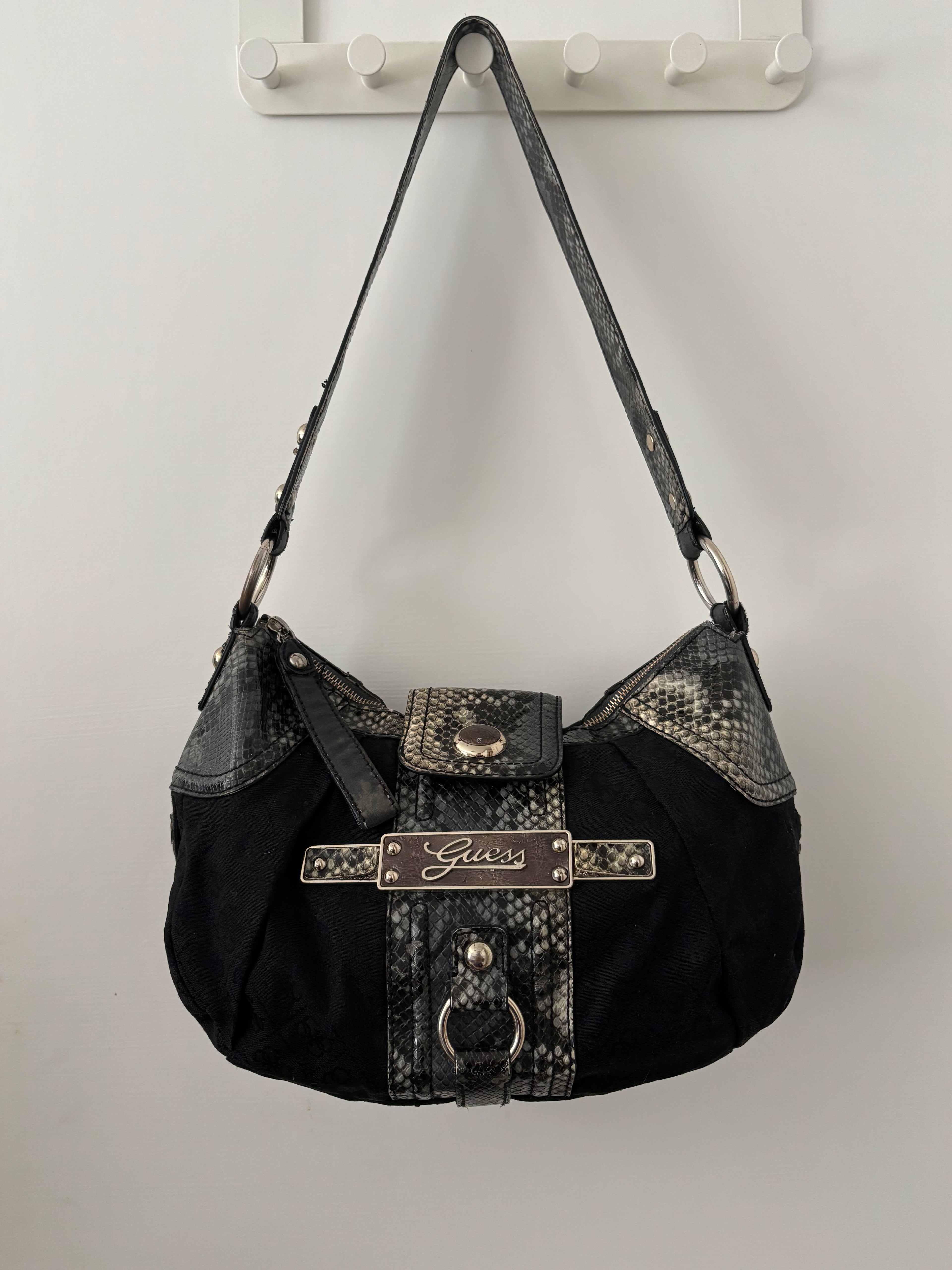 Guess bag