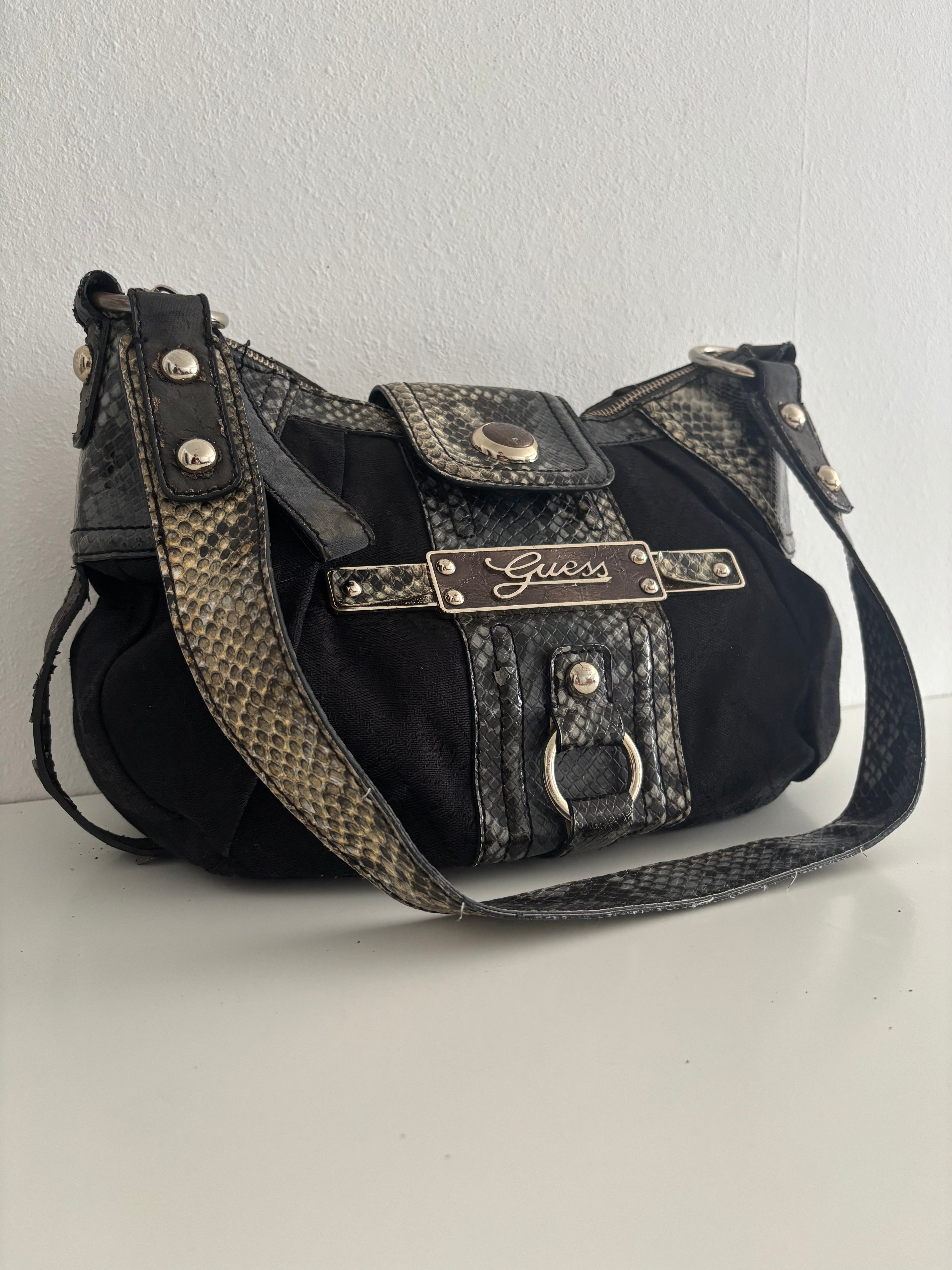 Guess bag