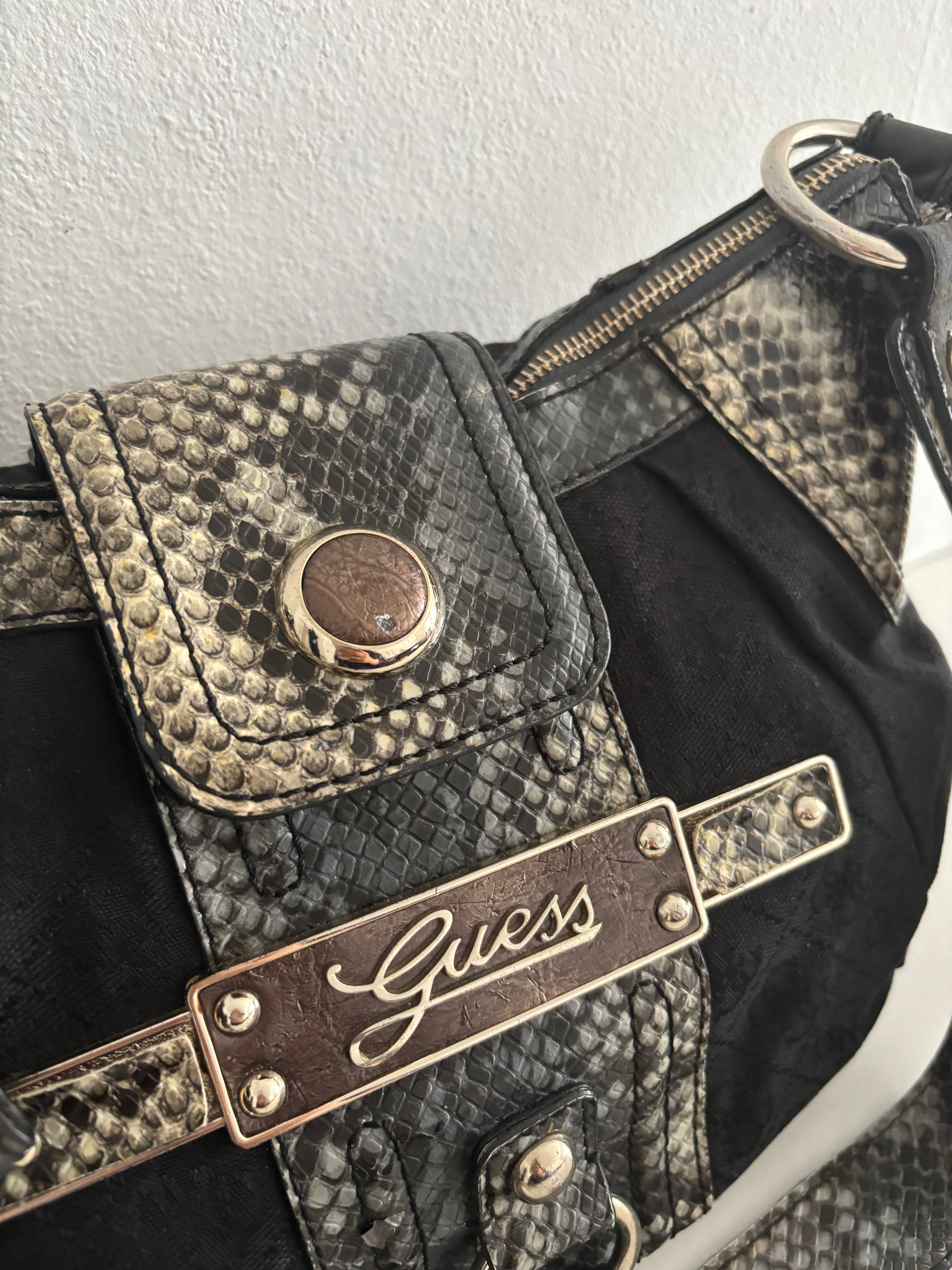 Guess bag