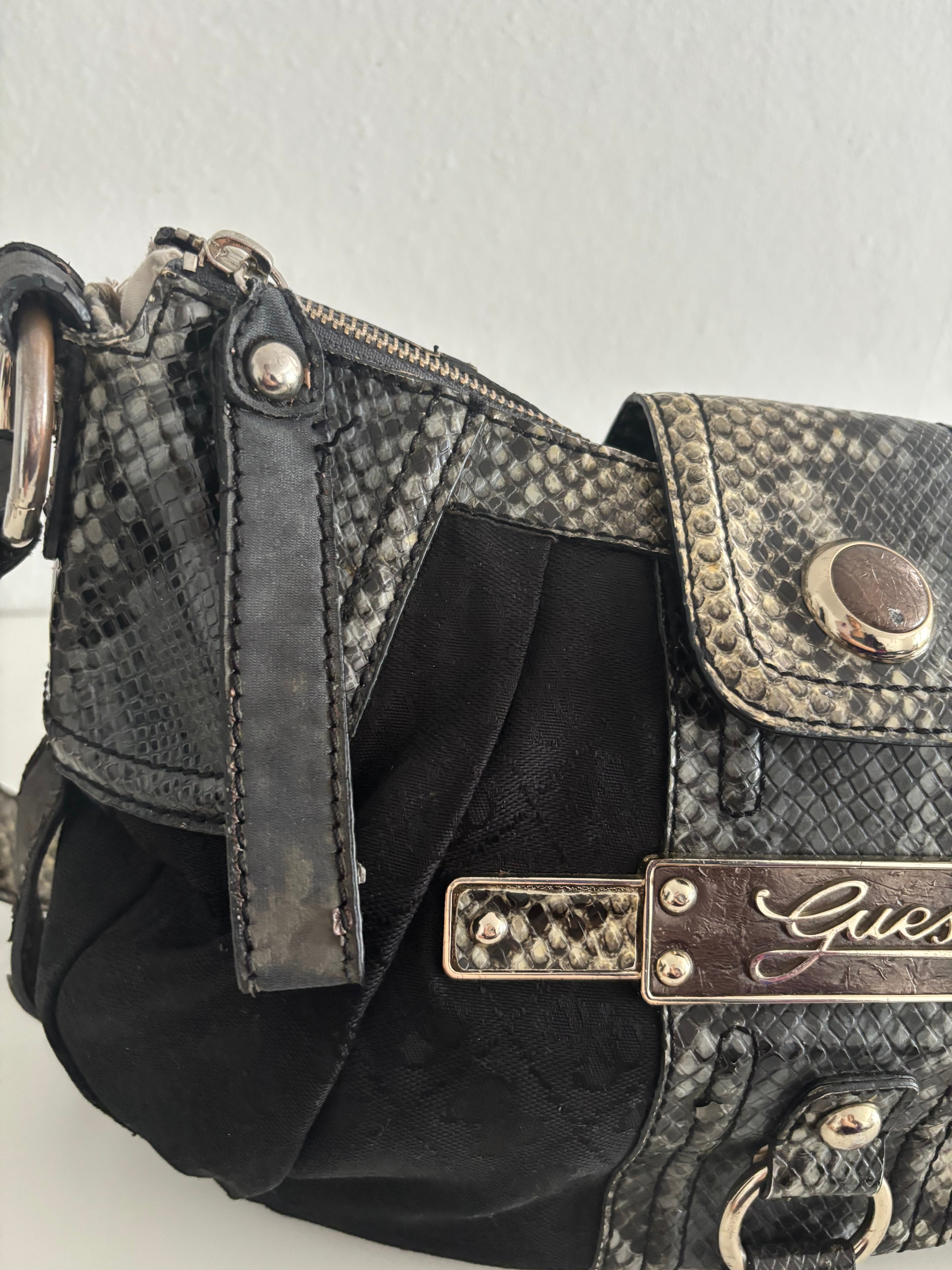 Guess bag