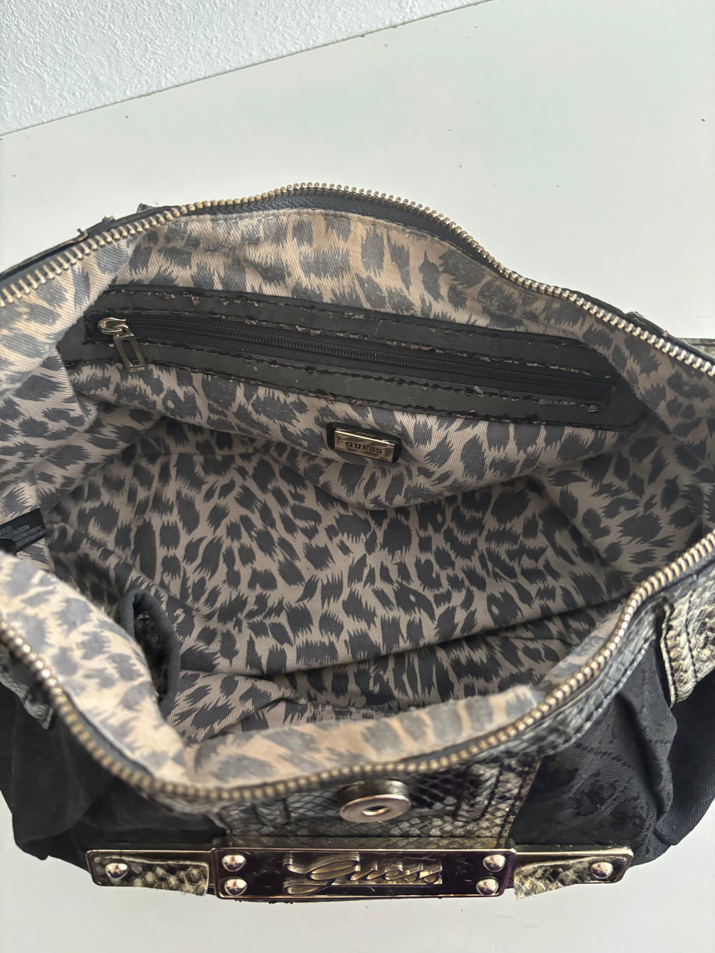 Guess bag