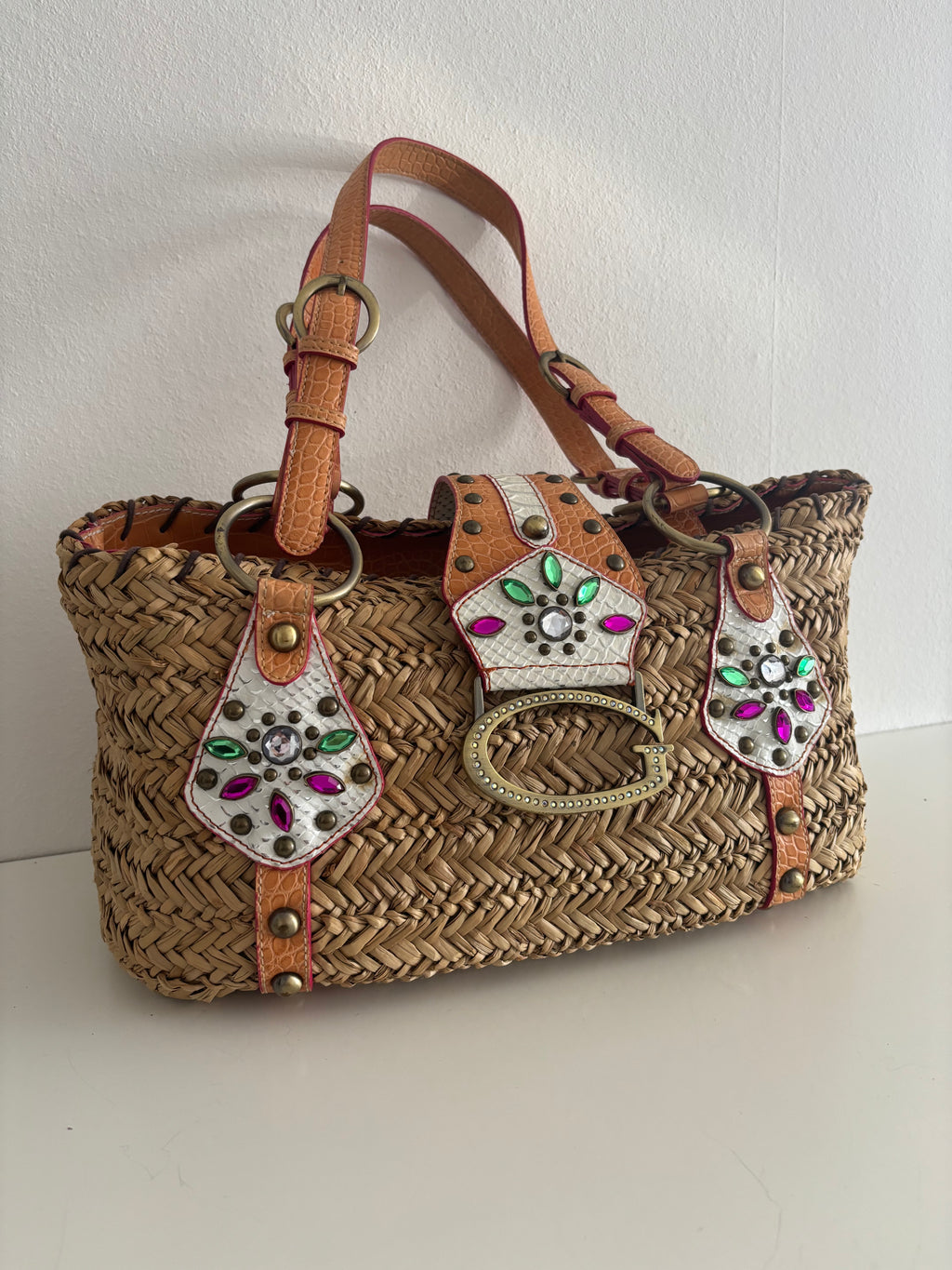 Guess similar Bag
