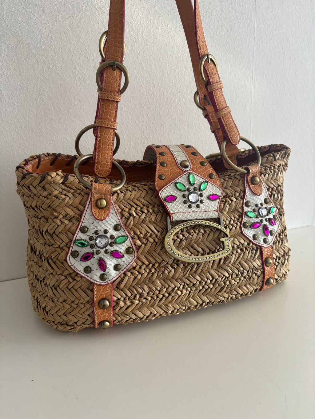 Guess similar Bag