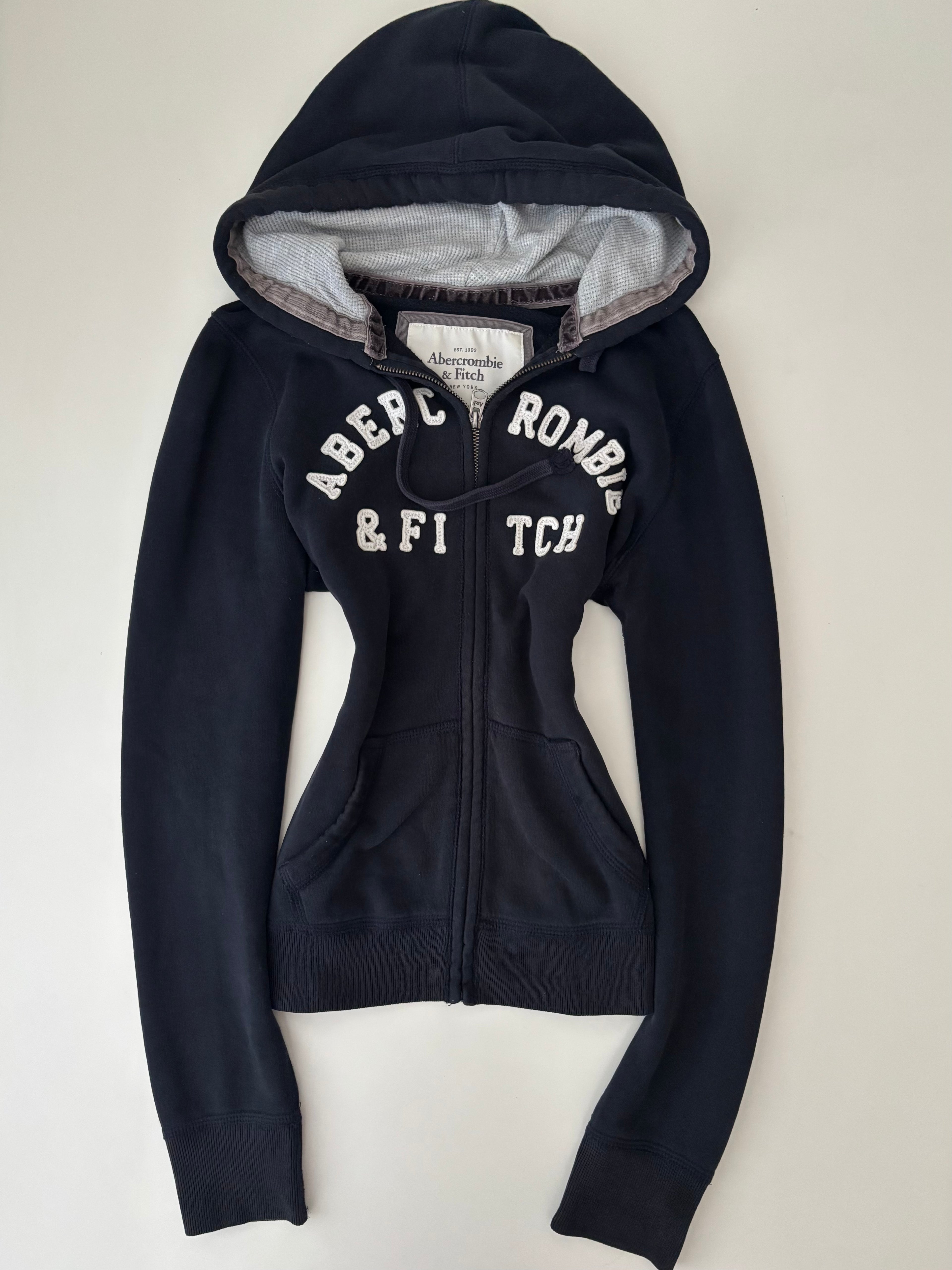 Zip up