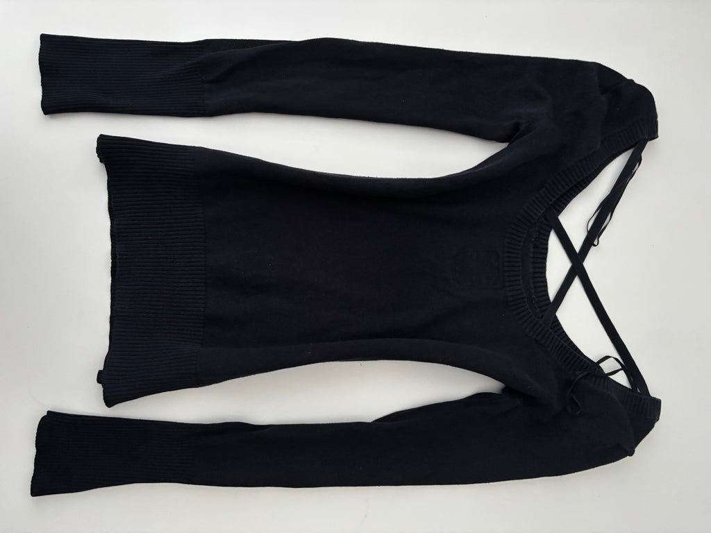 Guess top