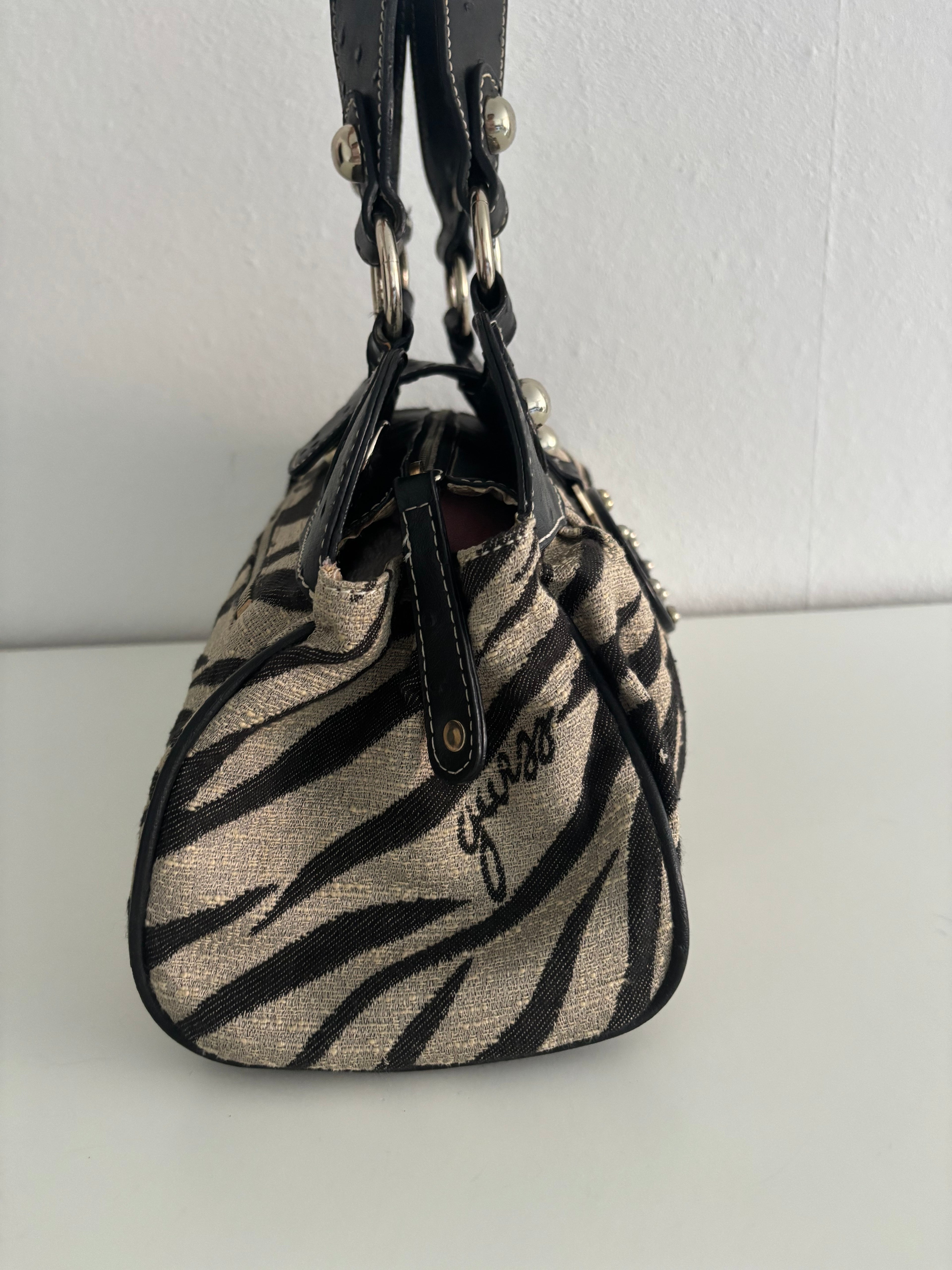 Guess Bag