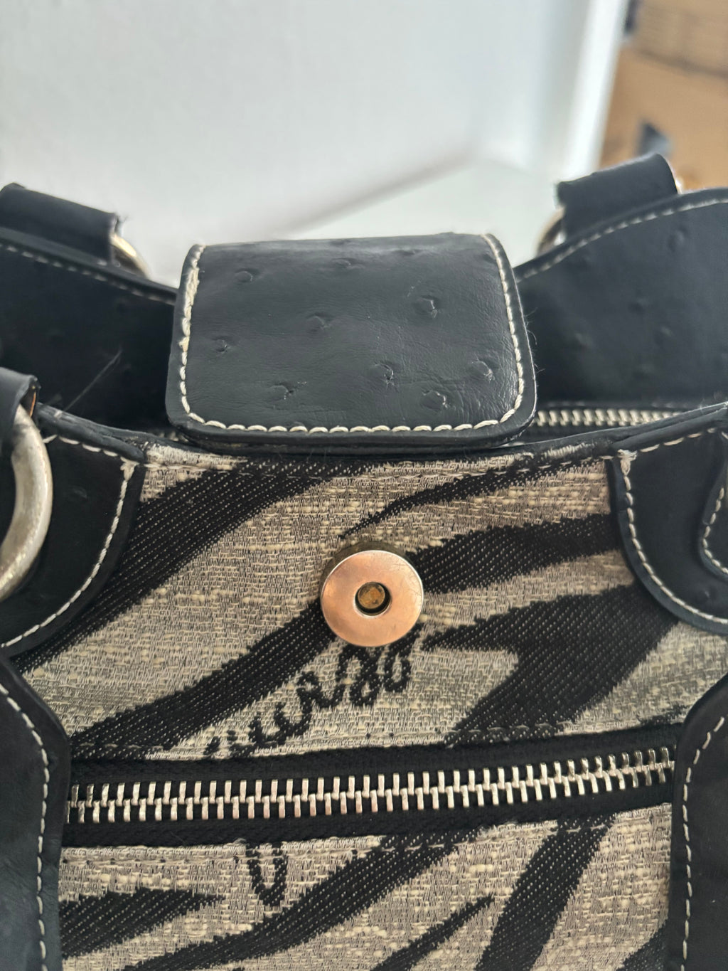 Guess Bag