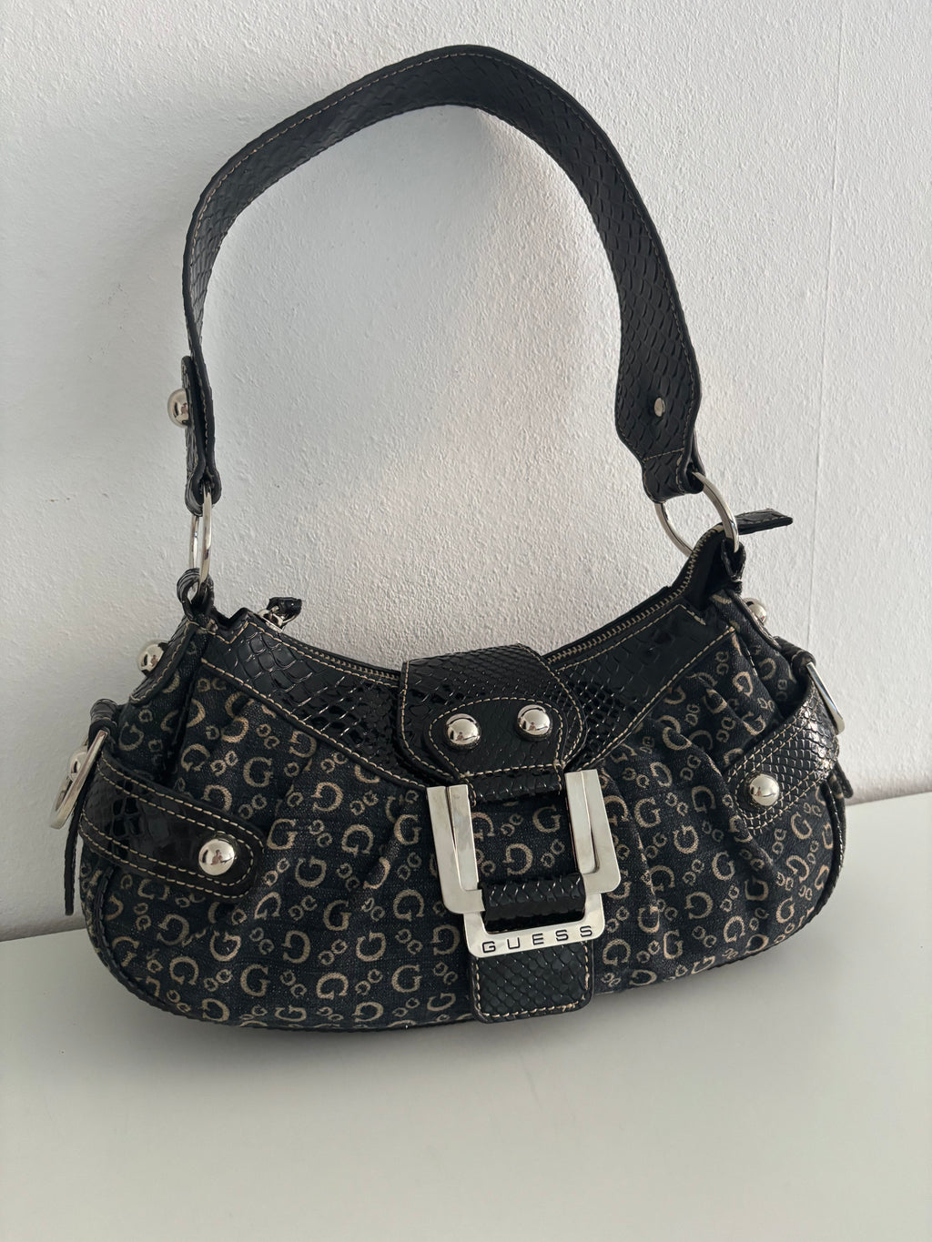 Guess Bag