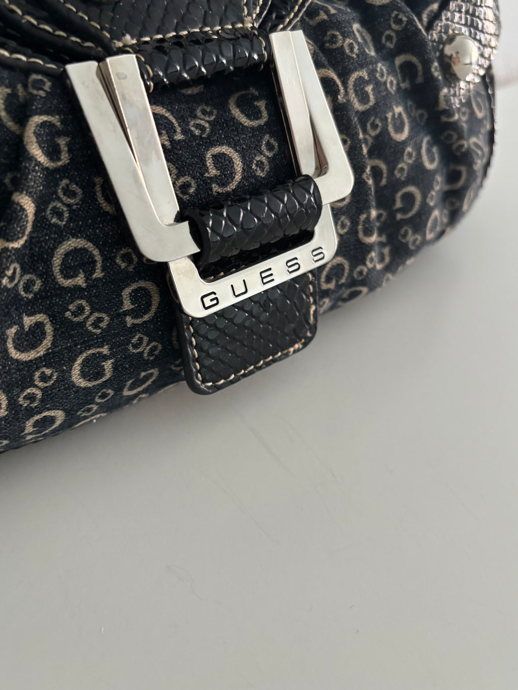 Guess Bag