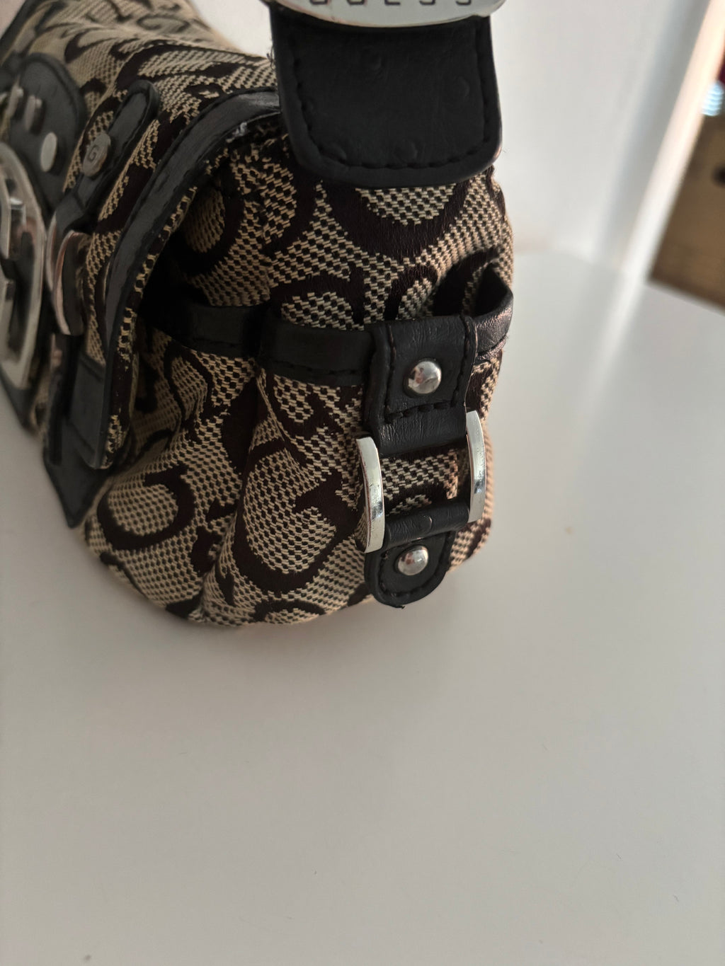 Guess Bag