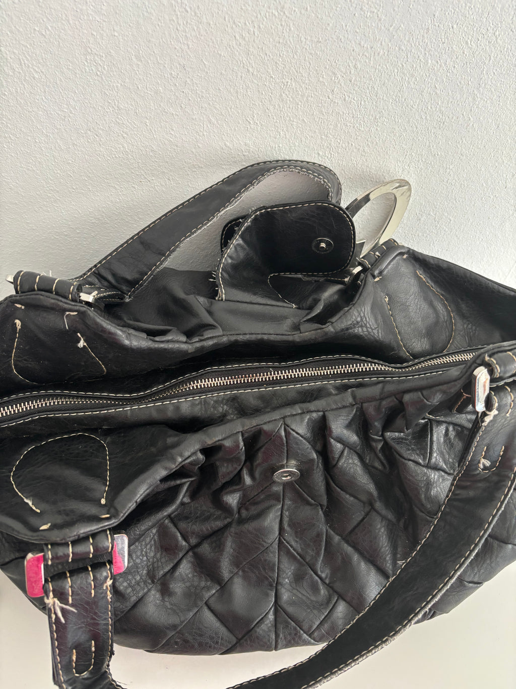 Slouchy Guess Bag