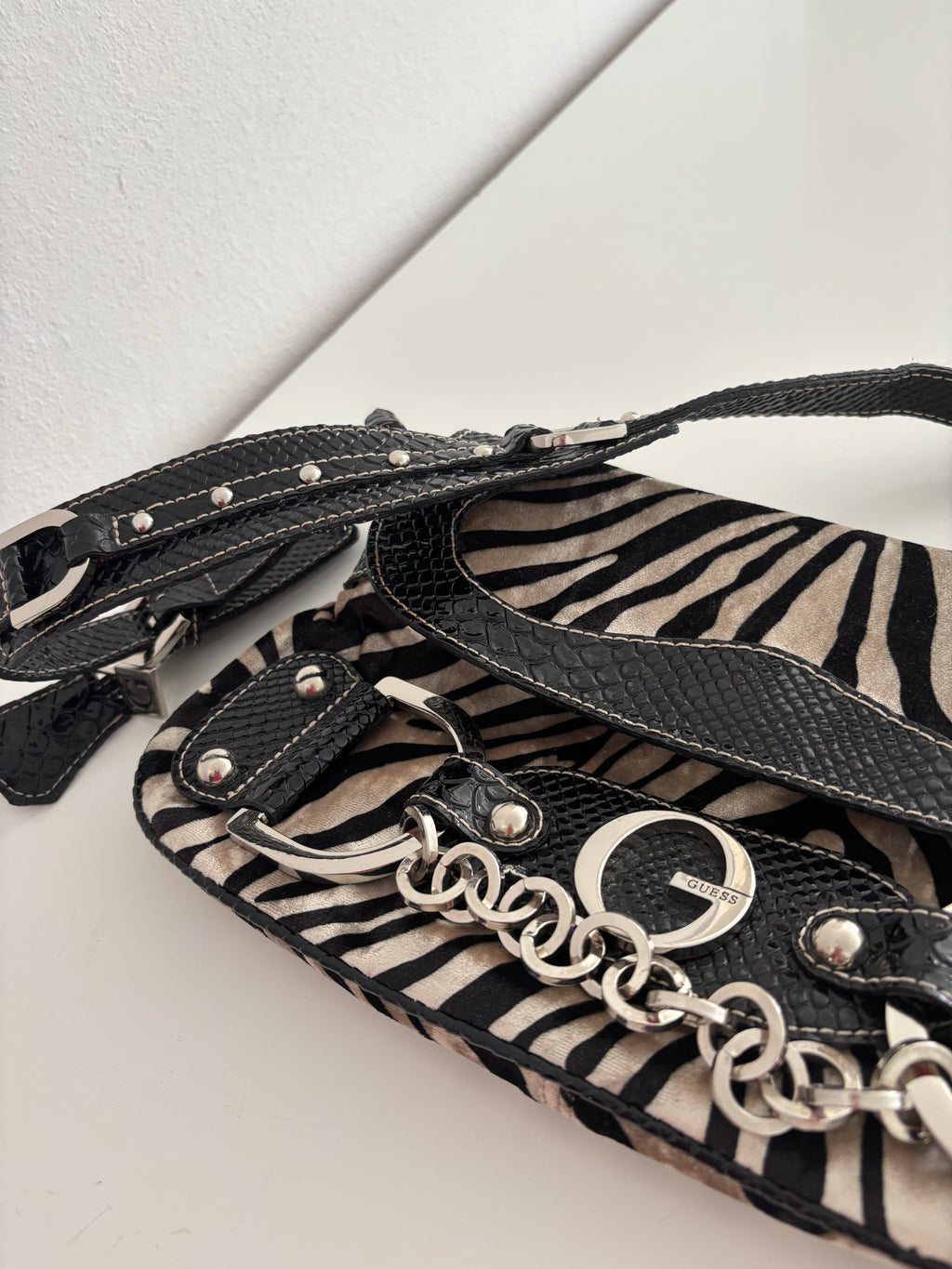 Guess Bag