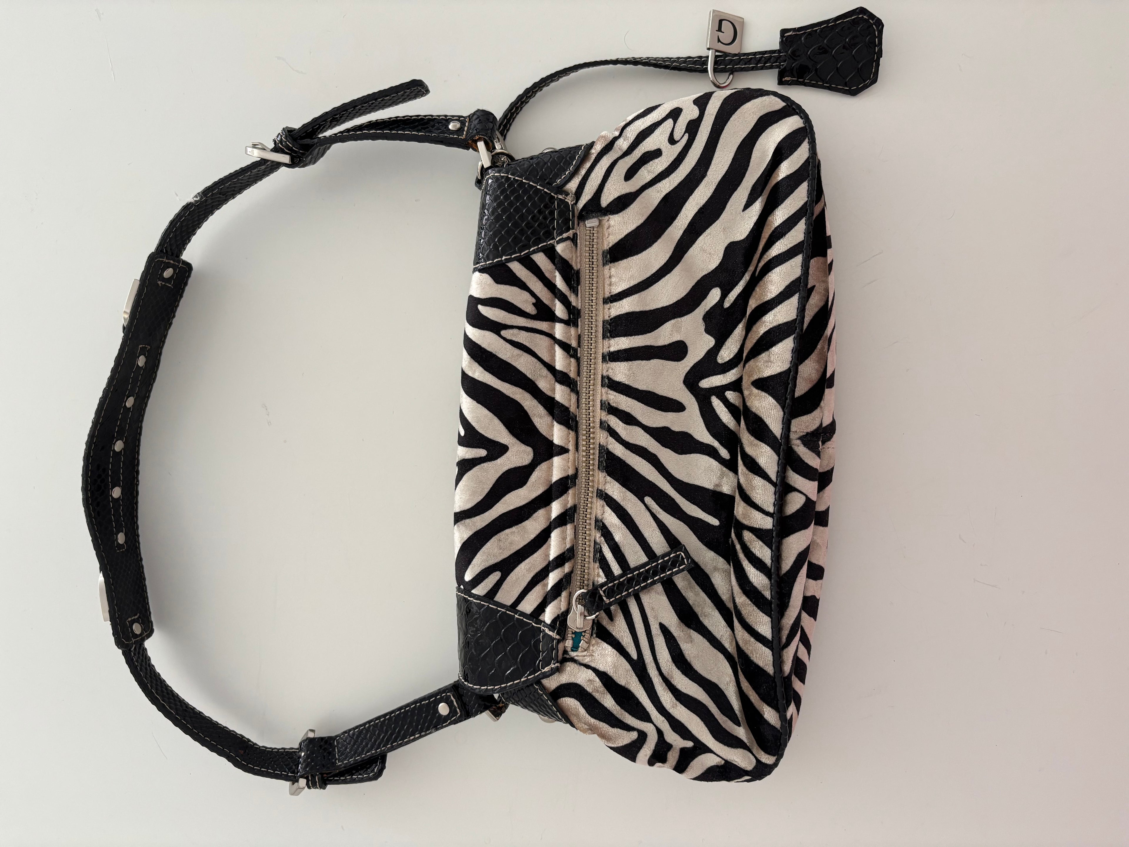 Guess Bag