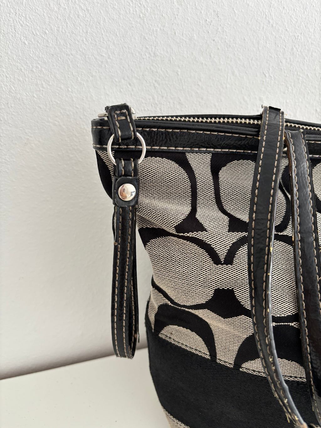 Guess Bag
