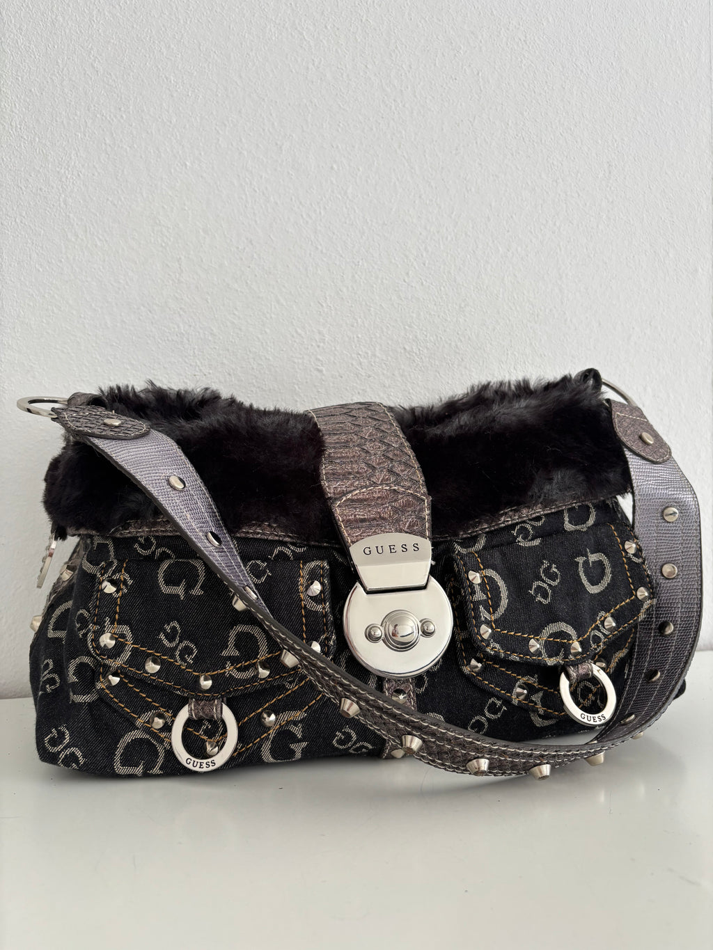 Guess Bag