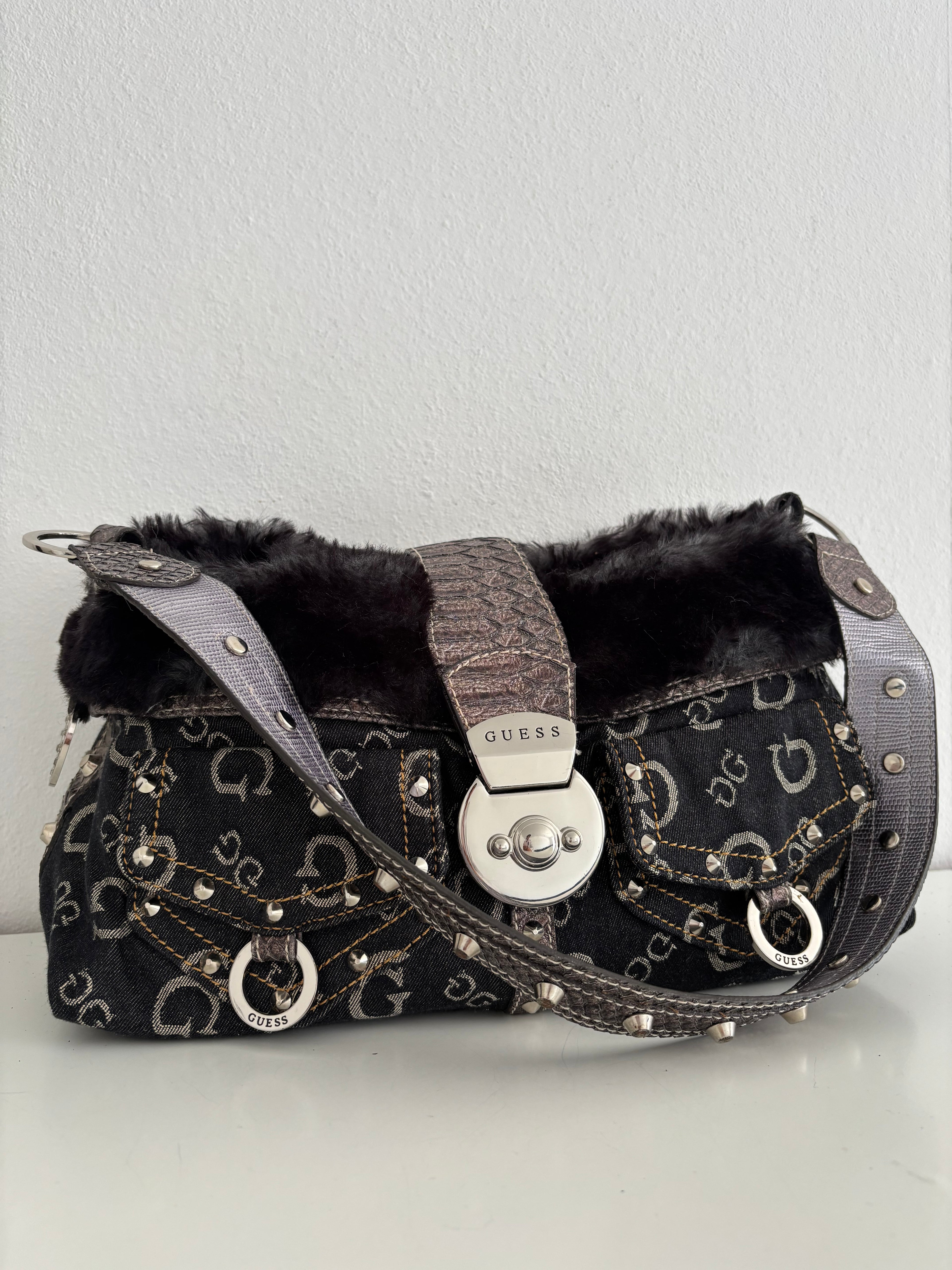 Guess Bag