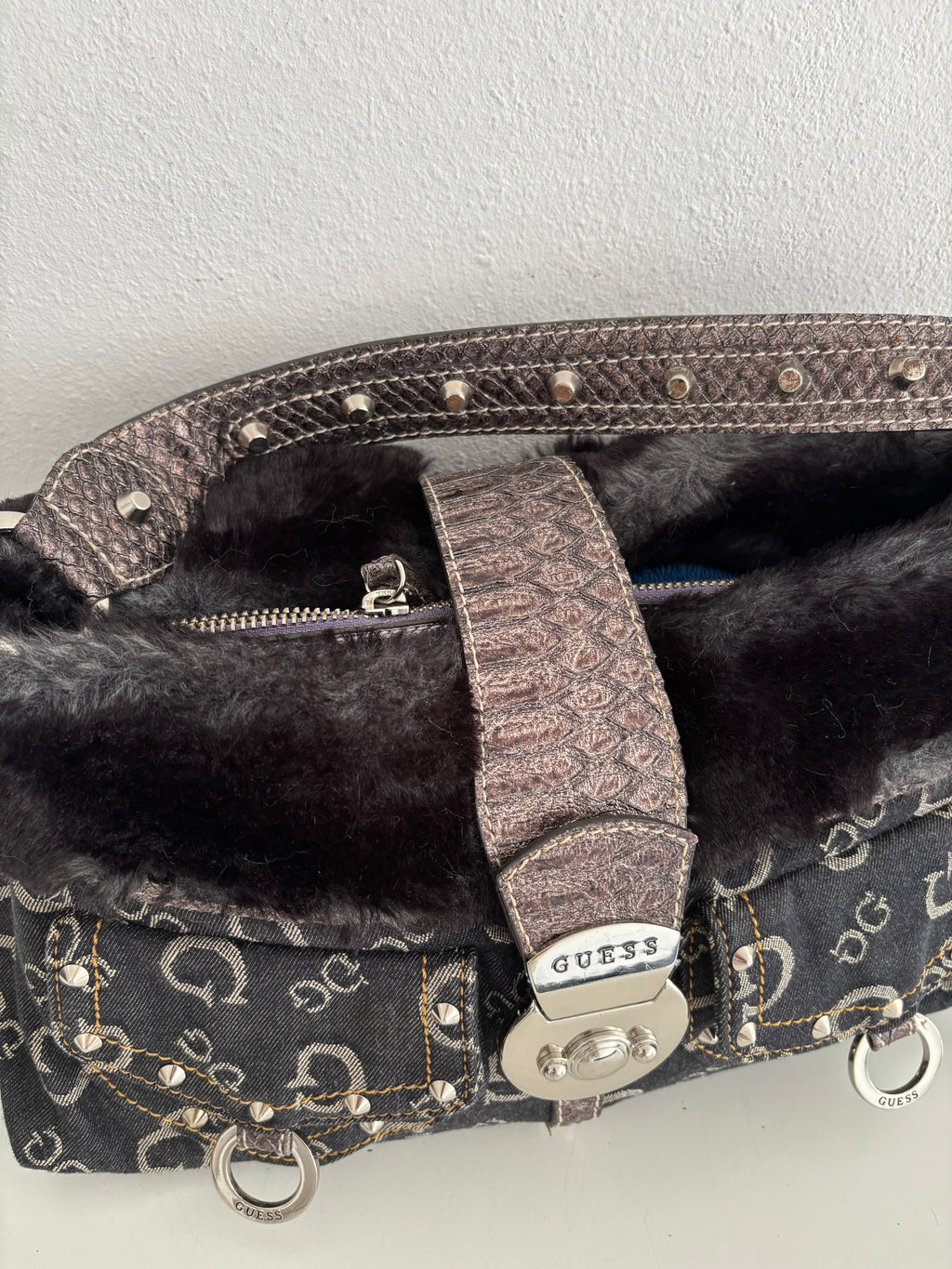 Guess Bag