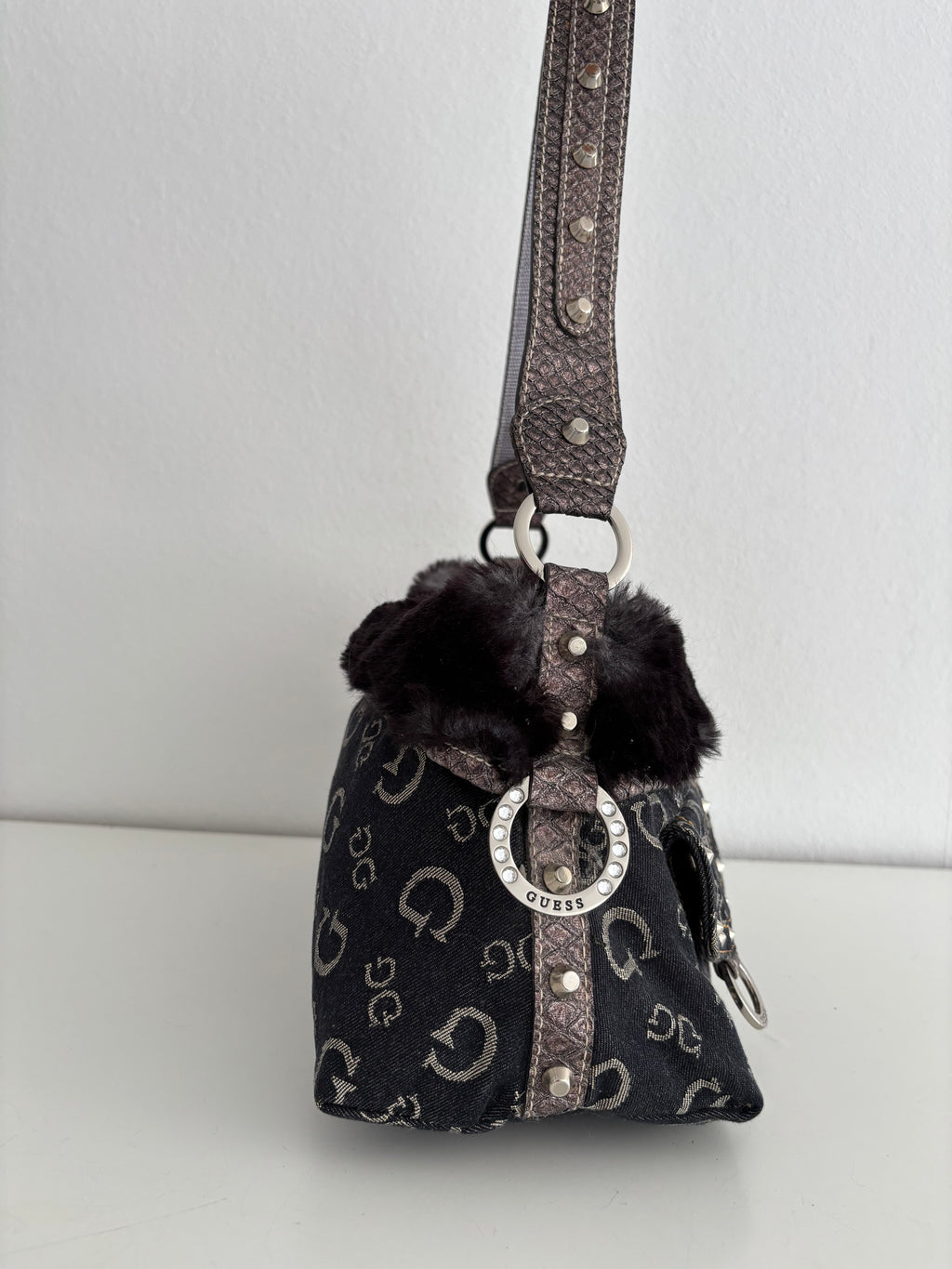 Guess Bag