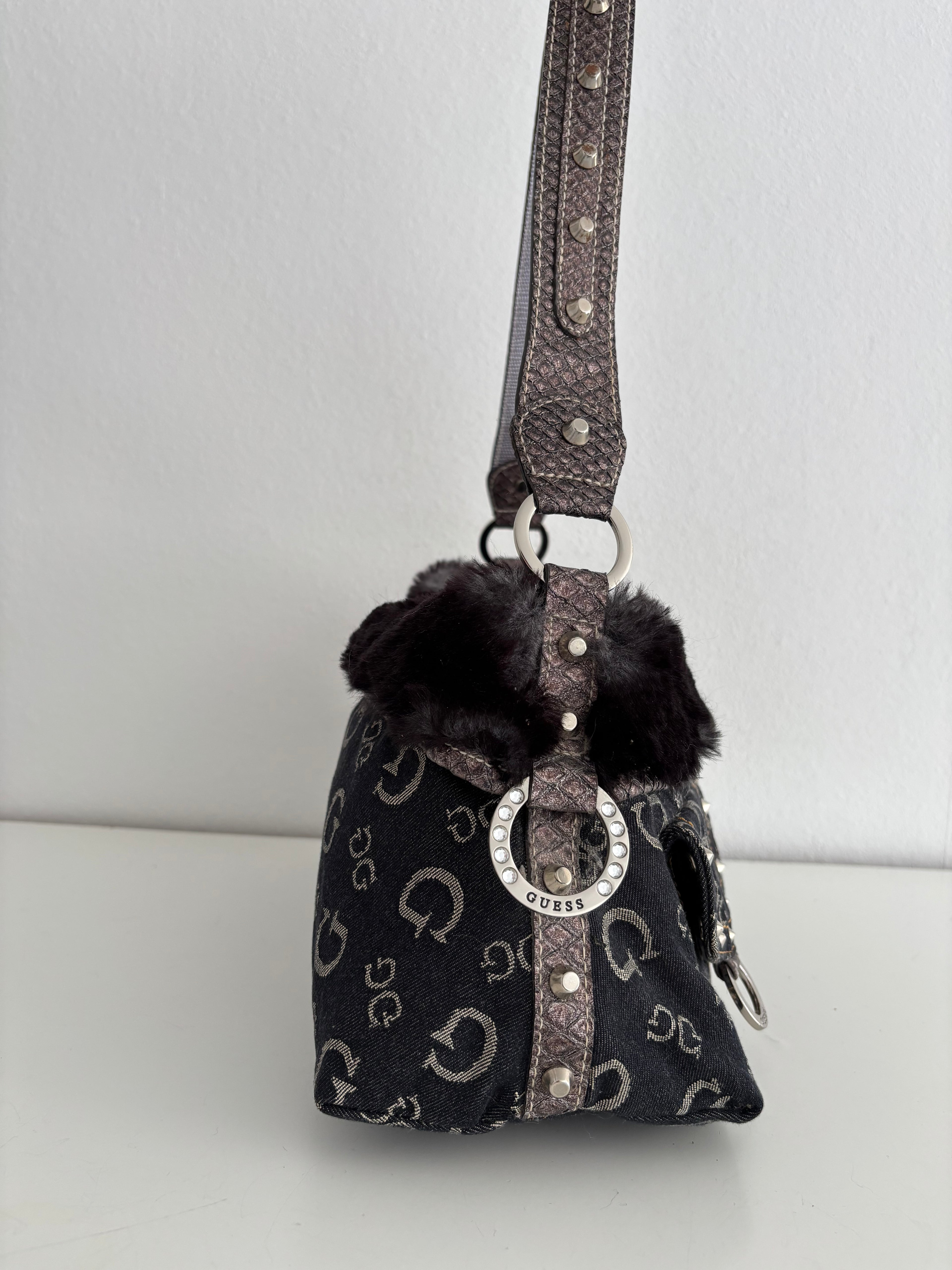 Guess Bag