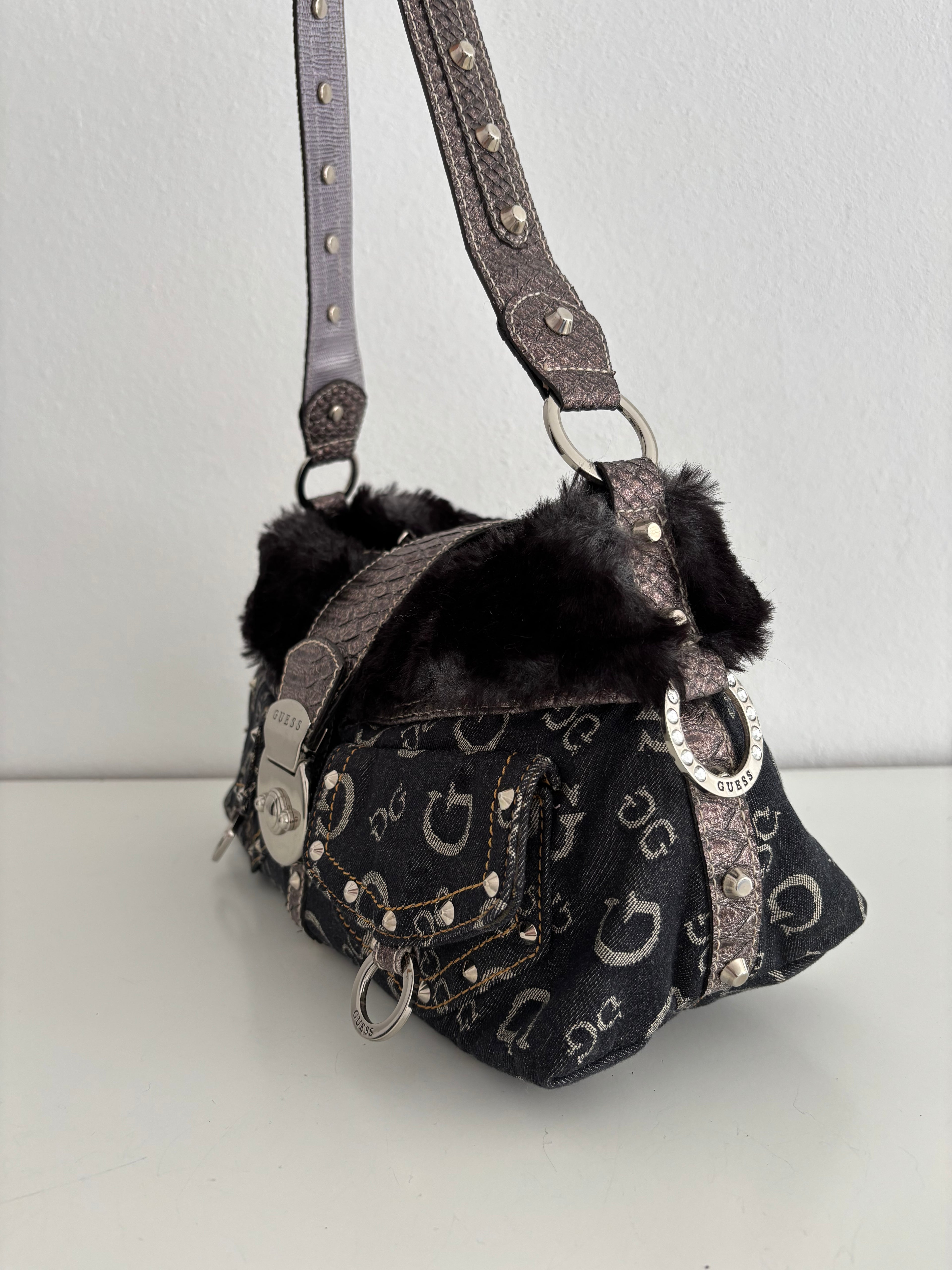 Guess Bag