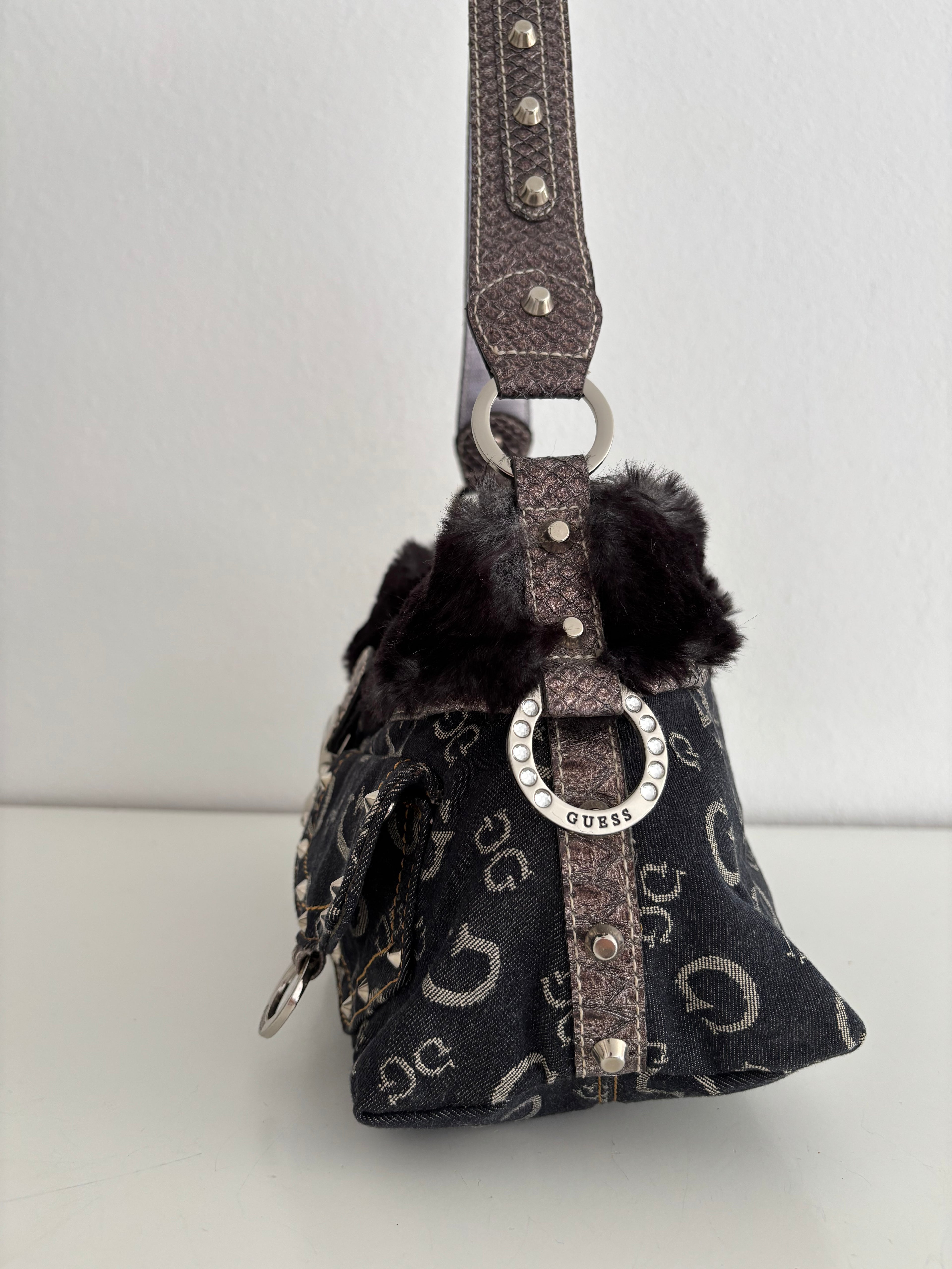 Guess Bag