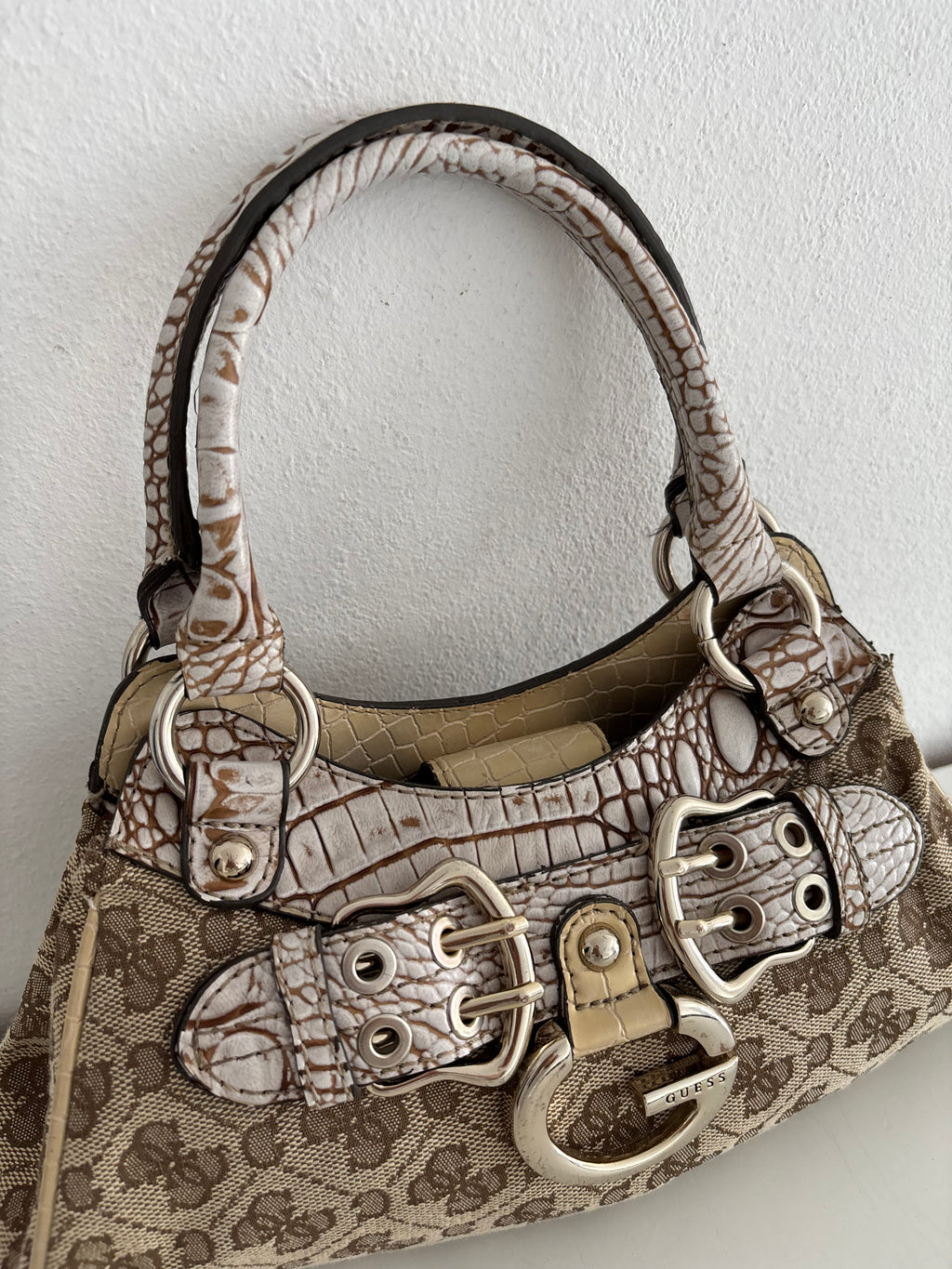 Guess bag