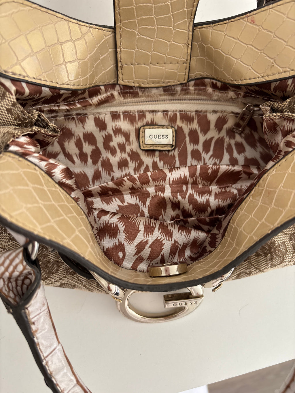 Guess bag