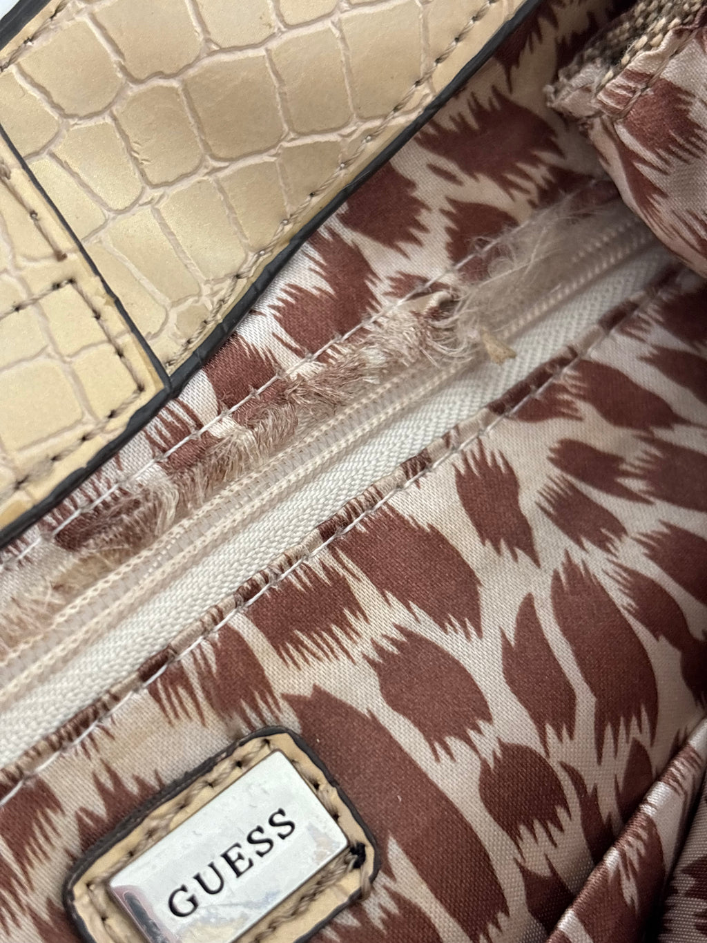 Guess bag