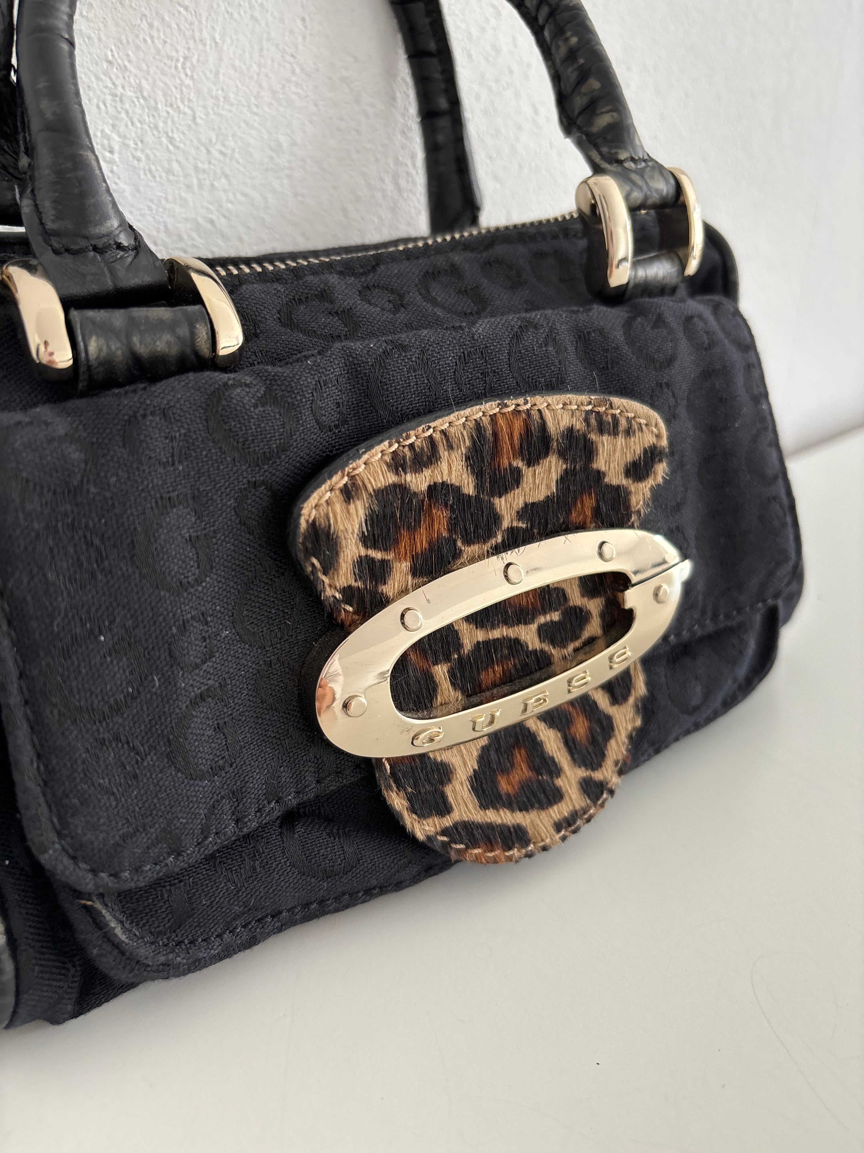Guess bag