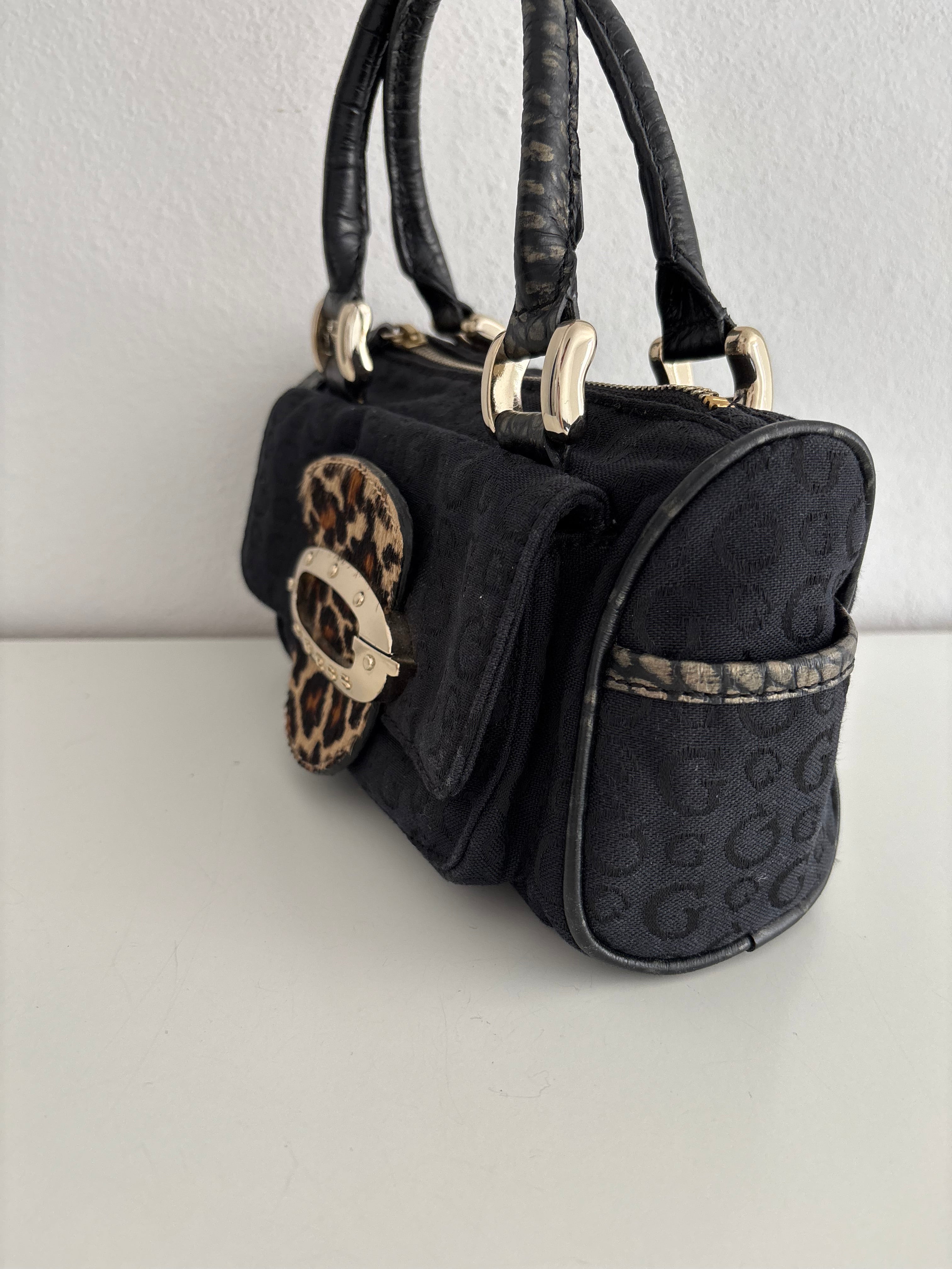 Guess bag