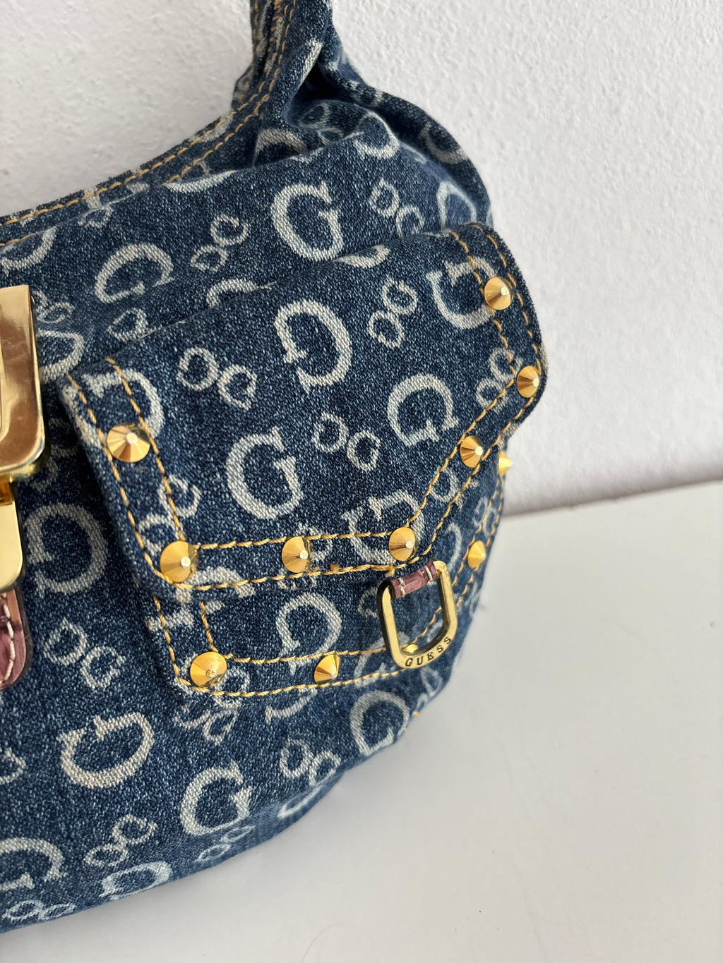 Guess bag