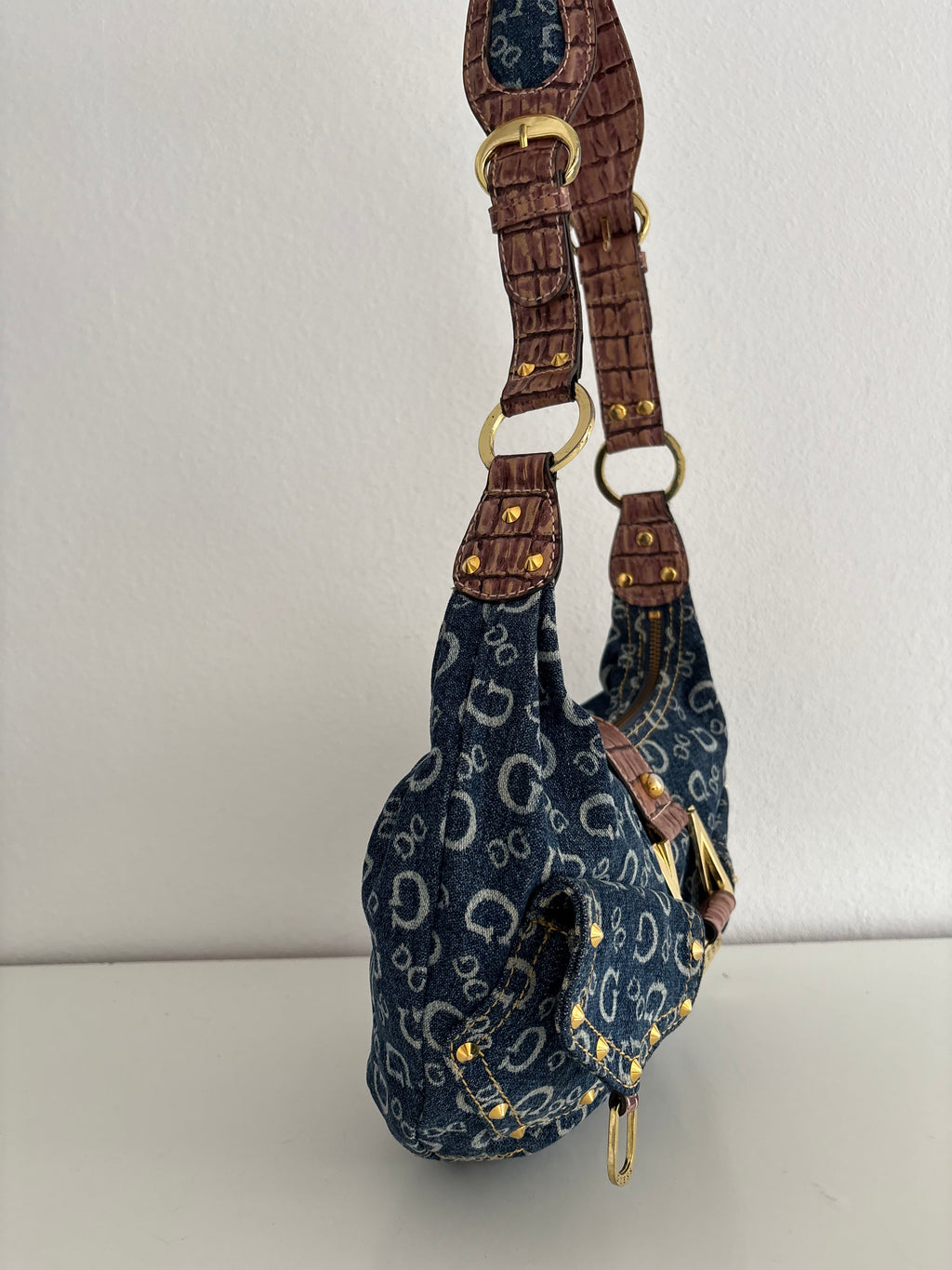 Guess bag