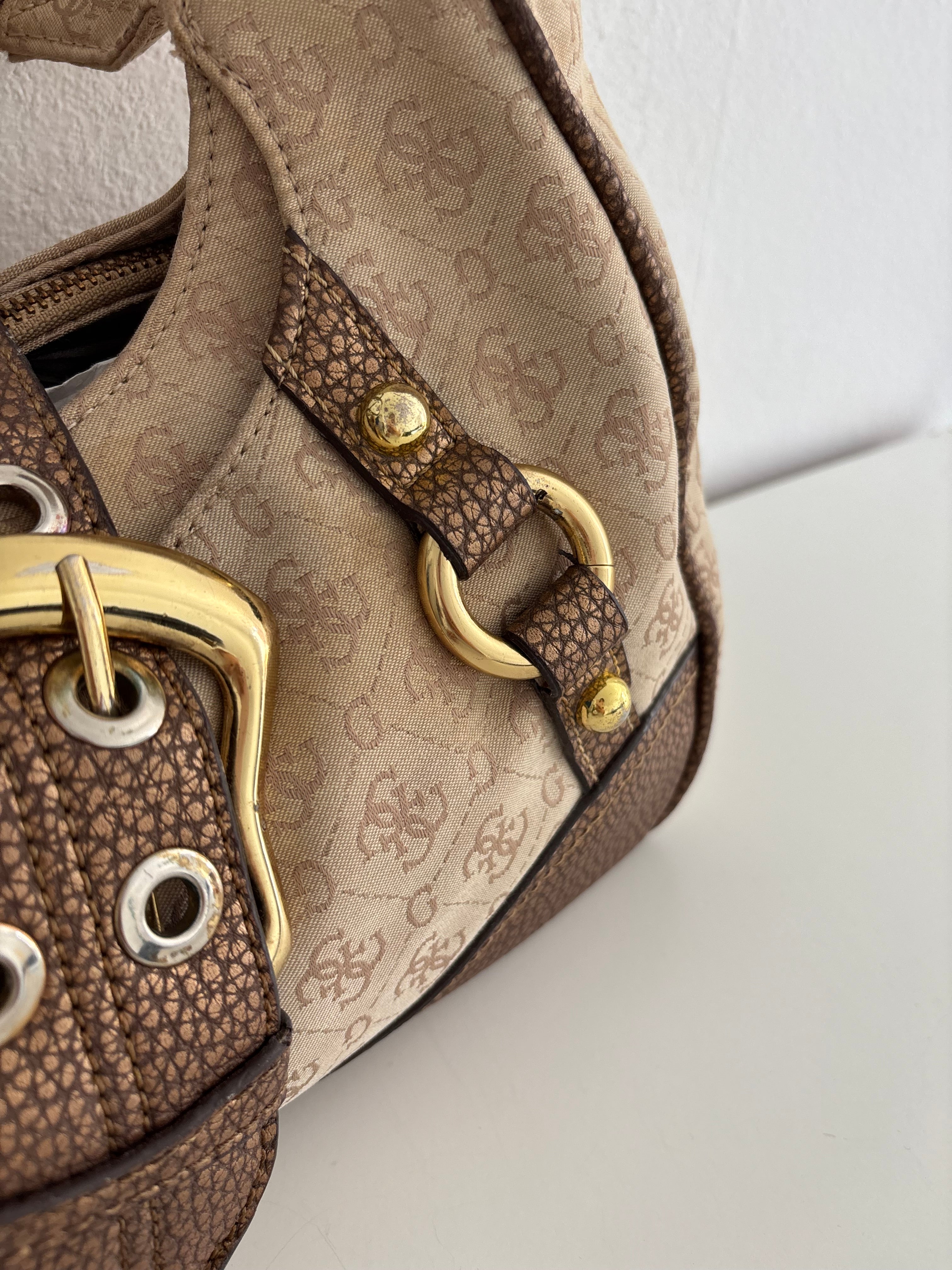 Guess bag