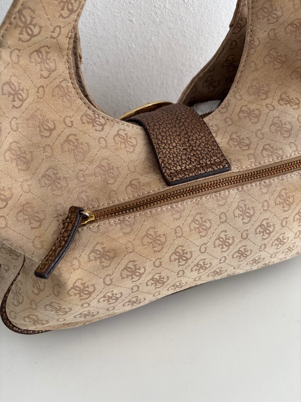 Guess bag