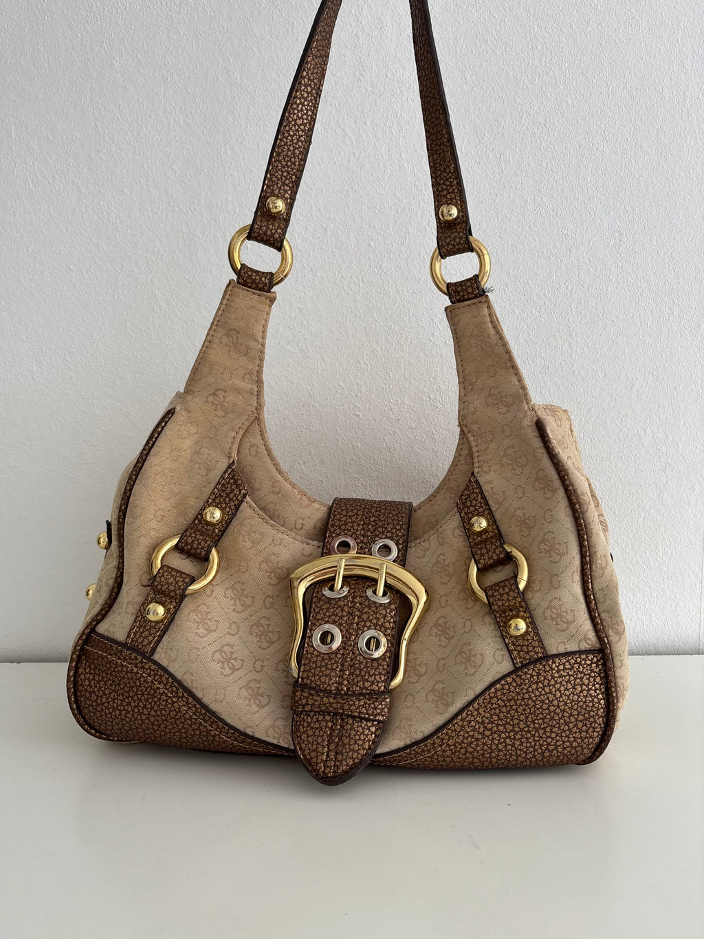 Guess bag