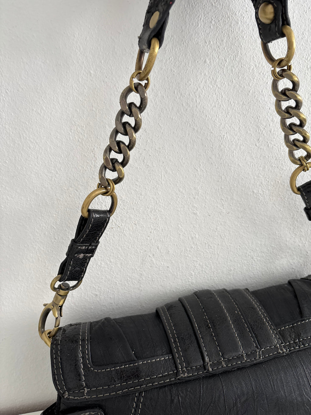 Guess bag